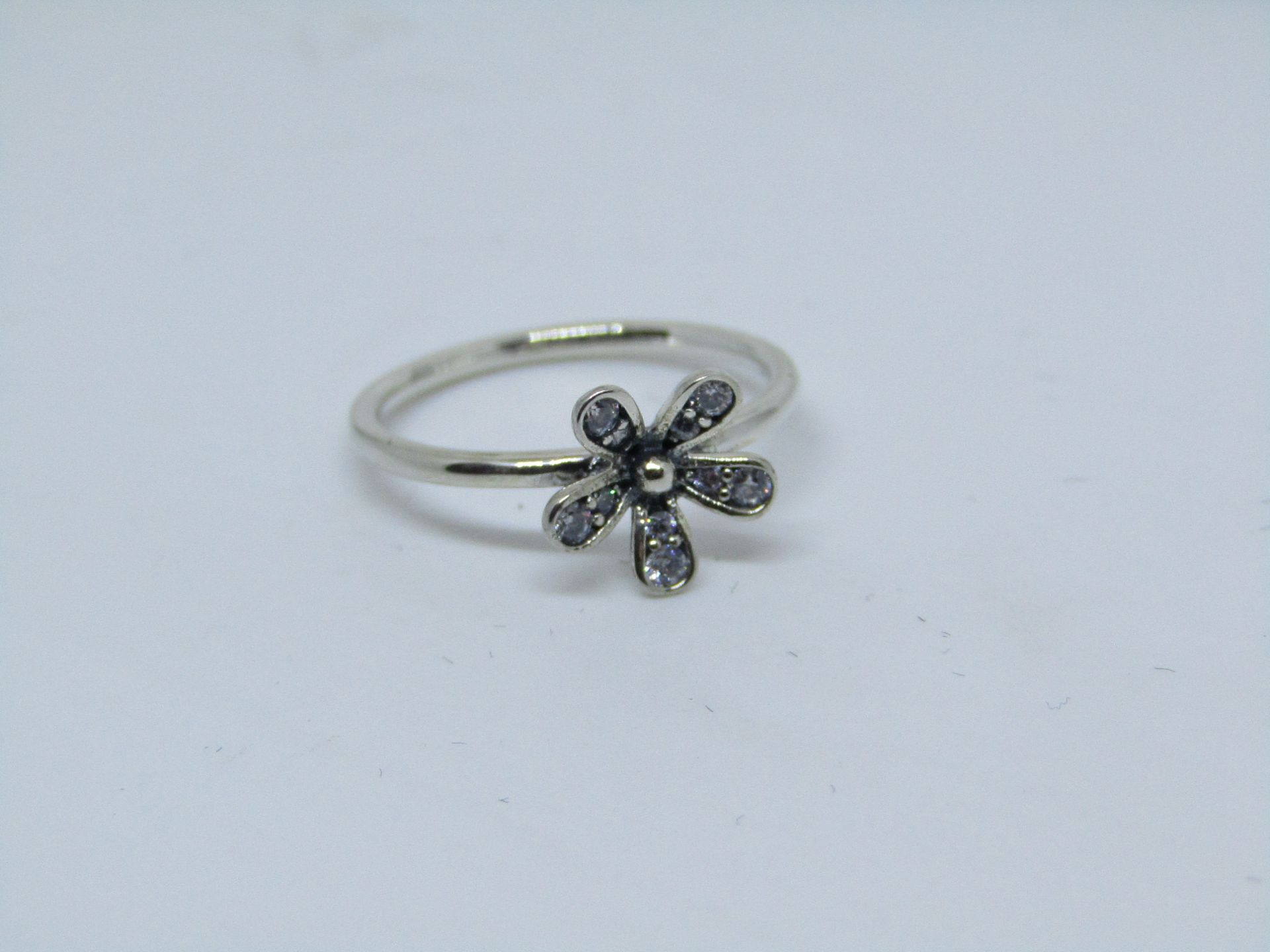 Pandora Ring size 54, new with presentation bag