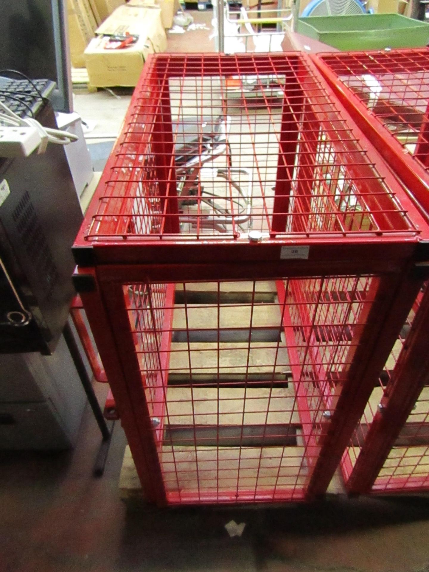 Gas Storaged Cages - Good Condition.