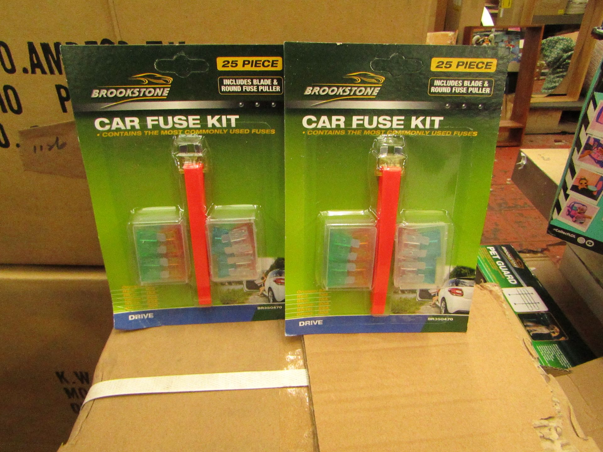 2 x Brookstone  25 Piece Car Fuse Kits includes Blade & Round Fuse Puller new & packaged