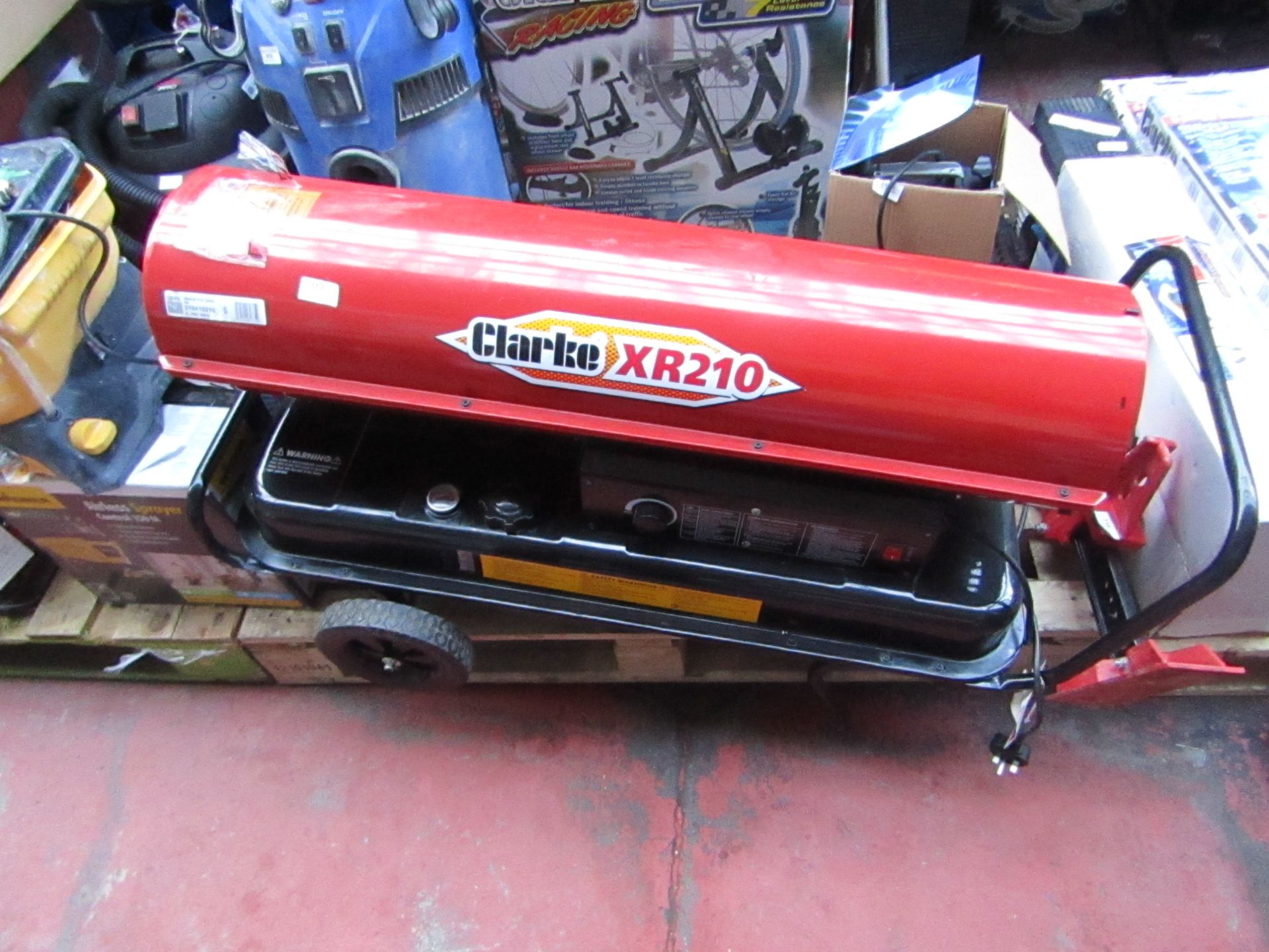 Clarke XR210 Diesel/Paraffin Fired Space HeaterPlease note, the condition of this lot may vary from;