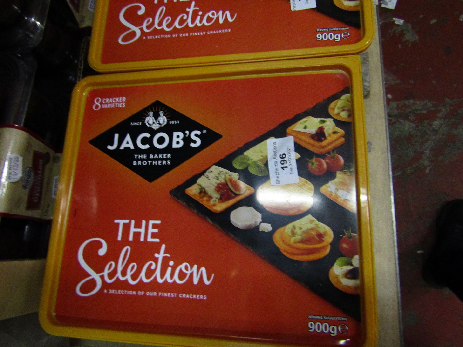 900g Jacobs The Selection. Unused but tubs might be slightly damaged. BB 30/11/21