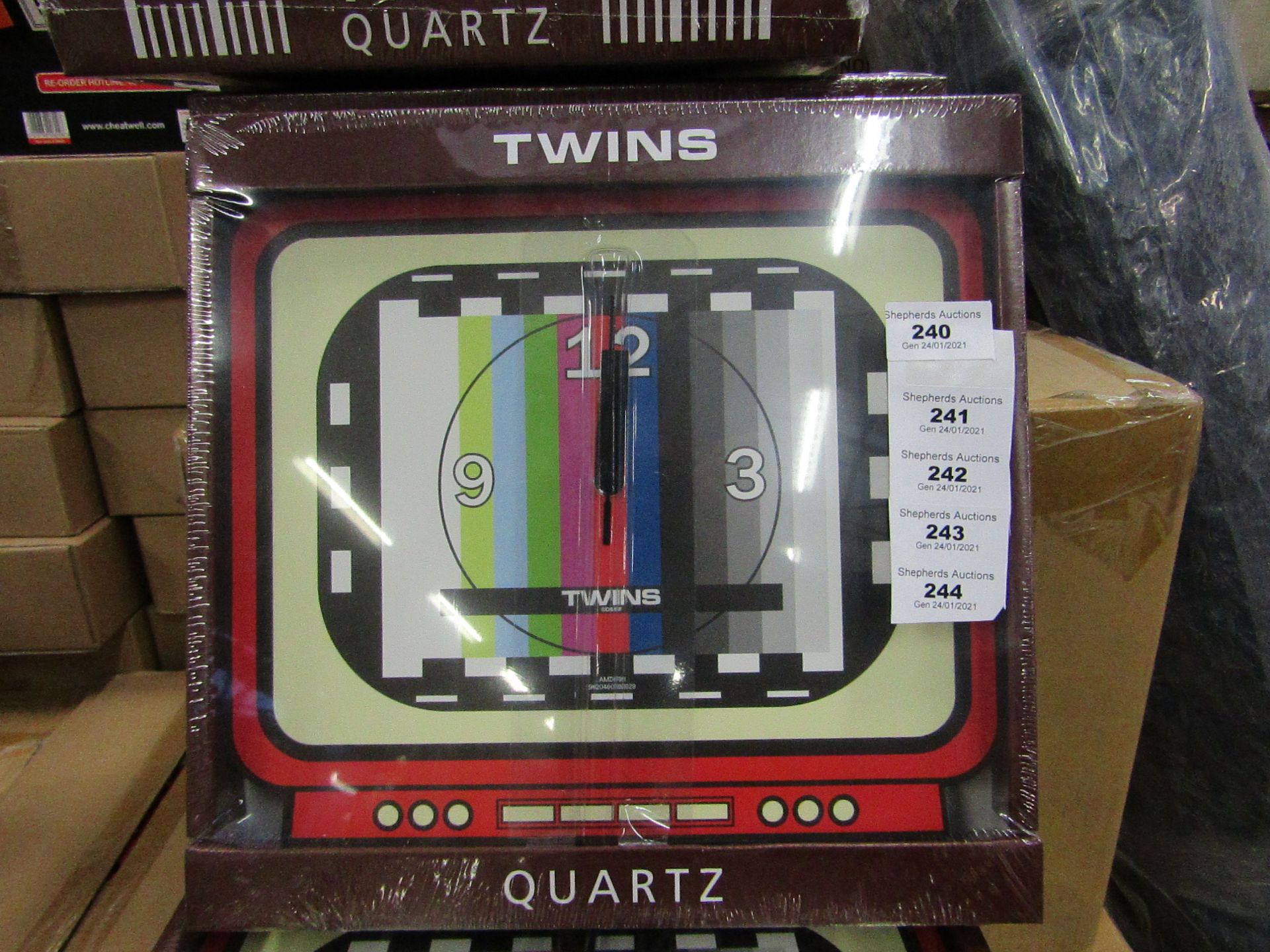 Twins Quartz - Retro Style Wall Clock - New & Packaged.