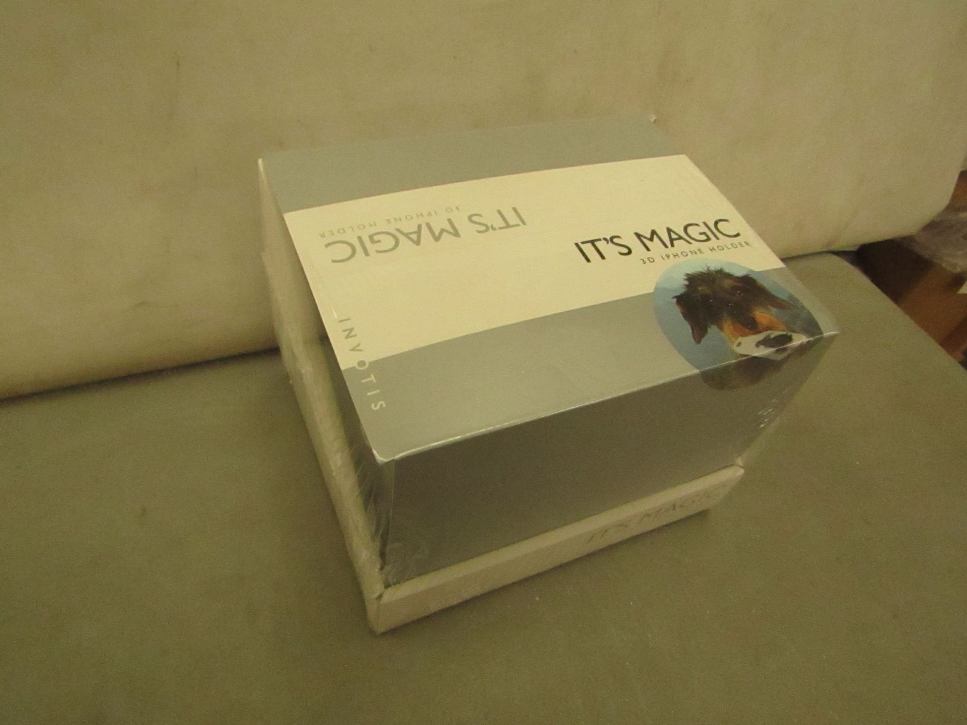 4x Boxes of 12 Its Magic - Iphone 4/s Pet Cases - All Unused & Boxed.