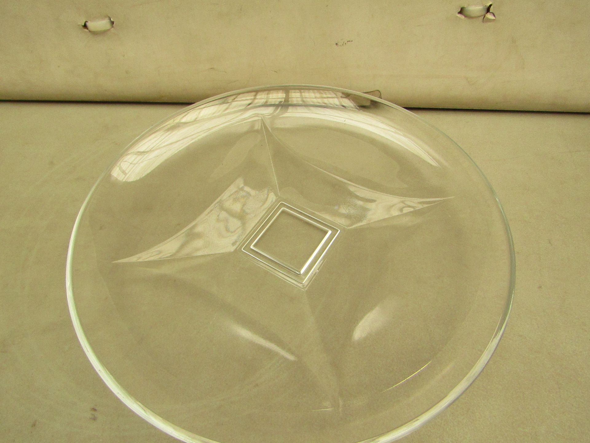 2x Large Glass Plate - New, Good Condition.