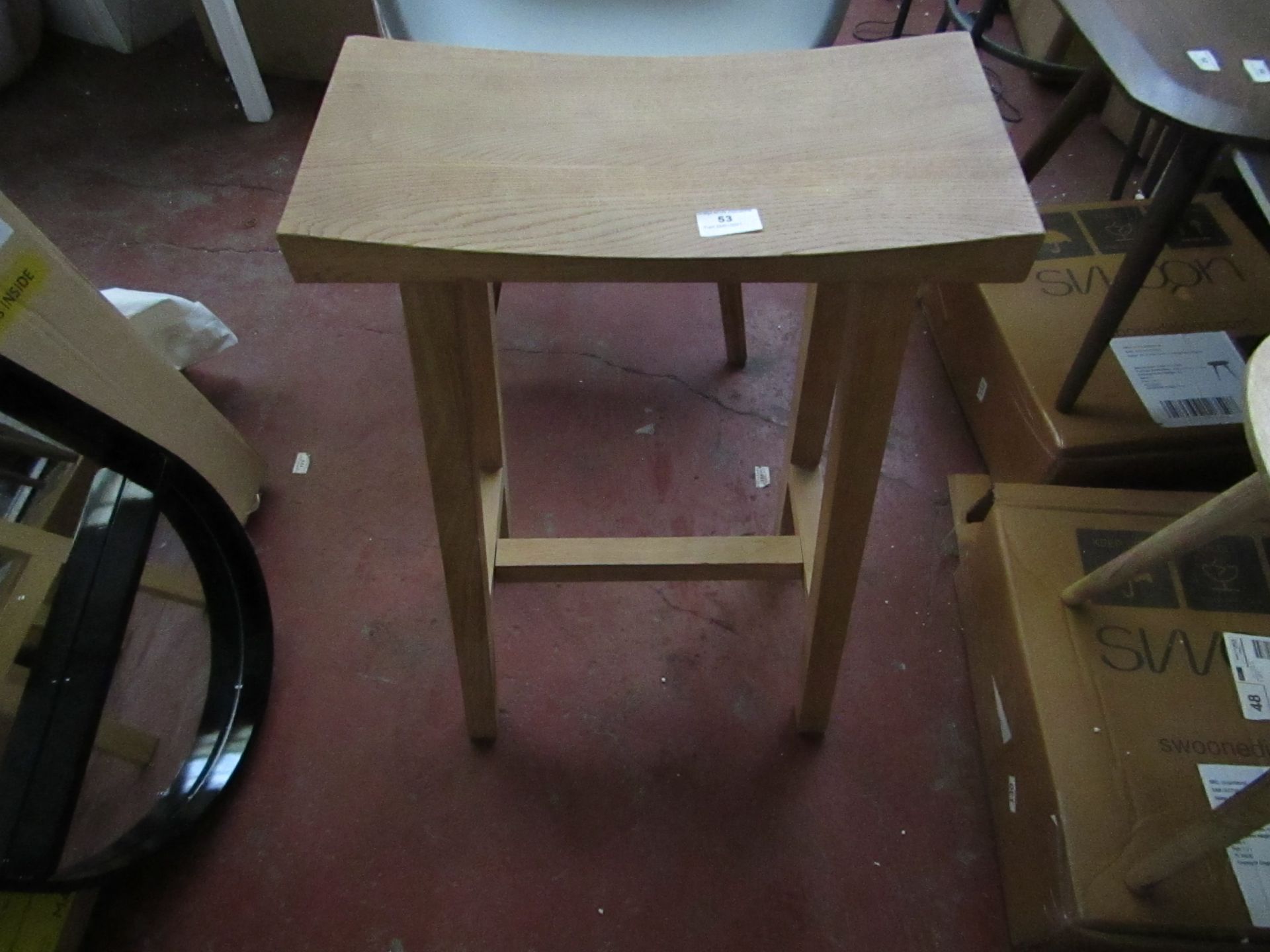 | 1X | COX AND COX CURVED TOP STOOL | UNCHEKCED | RRP £225 |