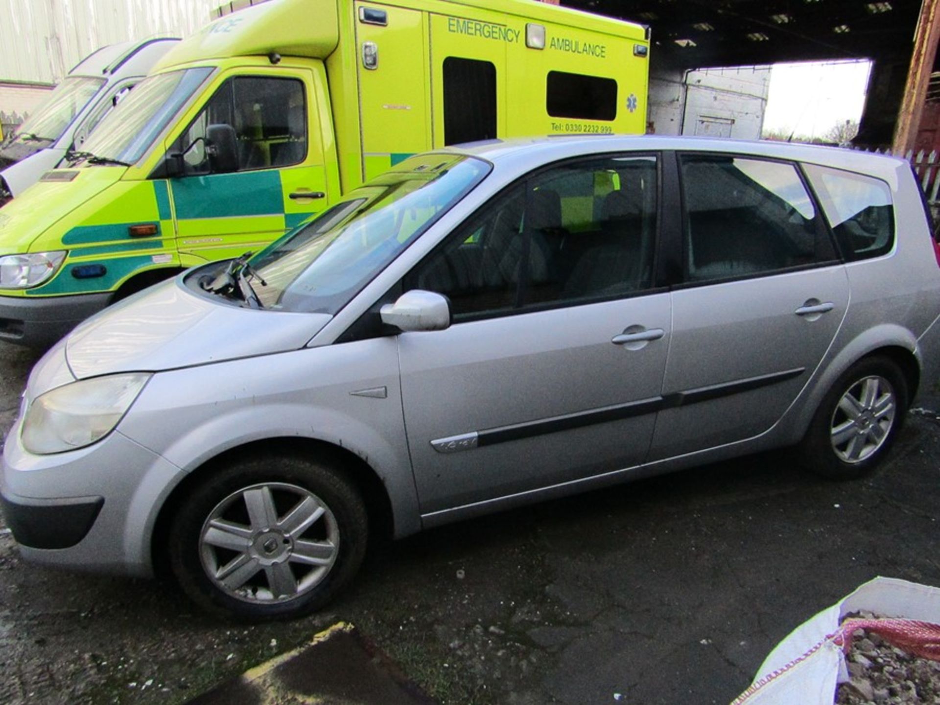 55 Plate Renault Grand Scenic Dyn-ique 16v 1.6i, MOT Expired October 2020, Mileage unknown as it - Image 10 of 19