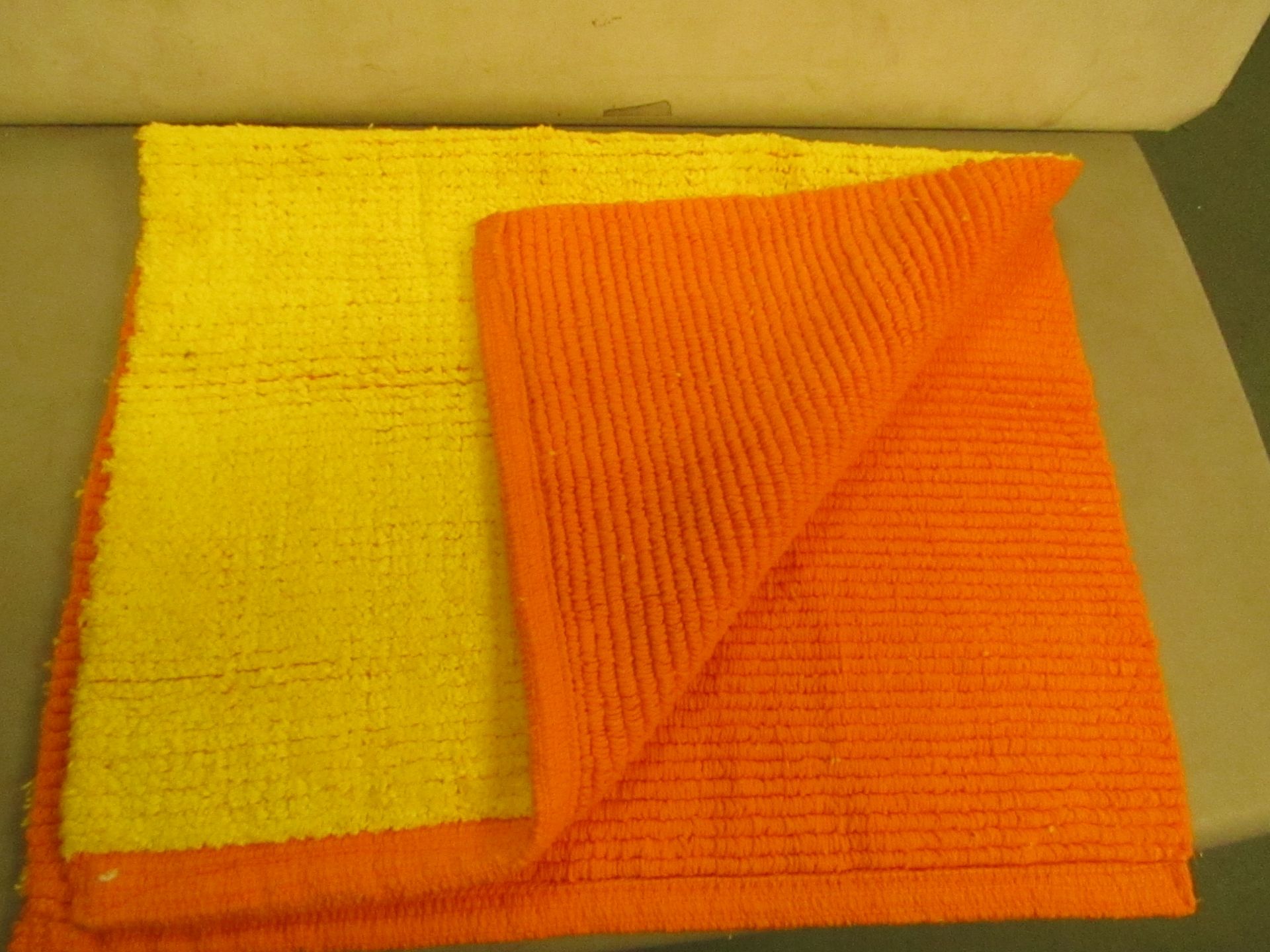Yellow/Orange Bath Mat Approx 80 X 54 CM New in Packaging