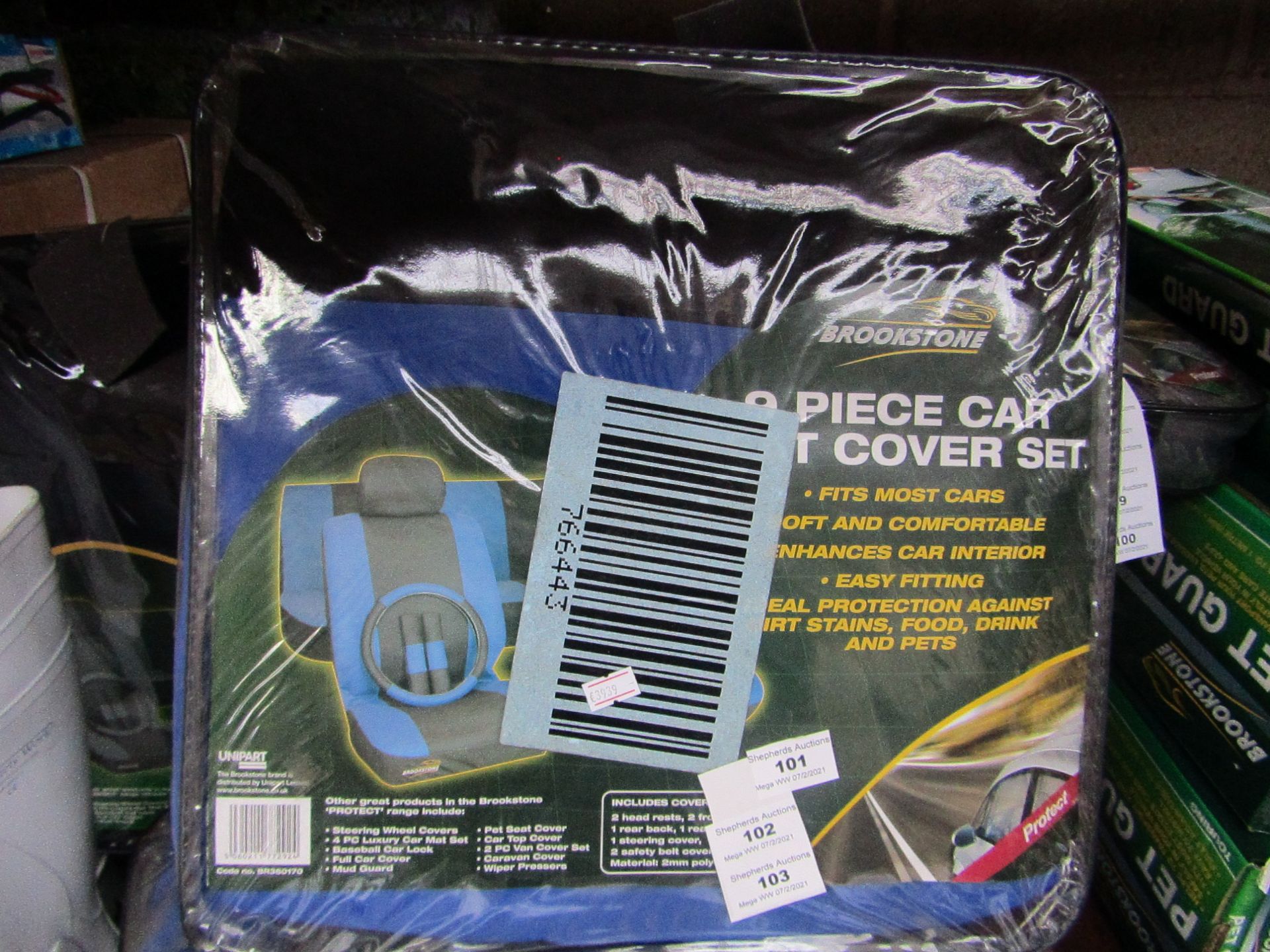 Brookstone - 9 Pc Car Seat Cover Set (Black & Blue) - New & Packaged.