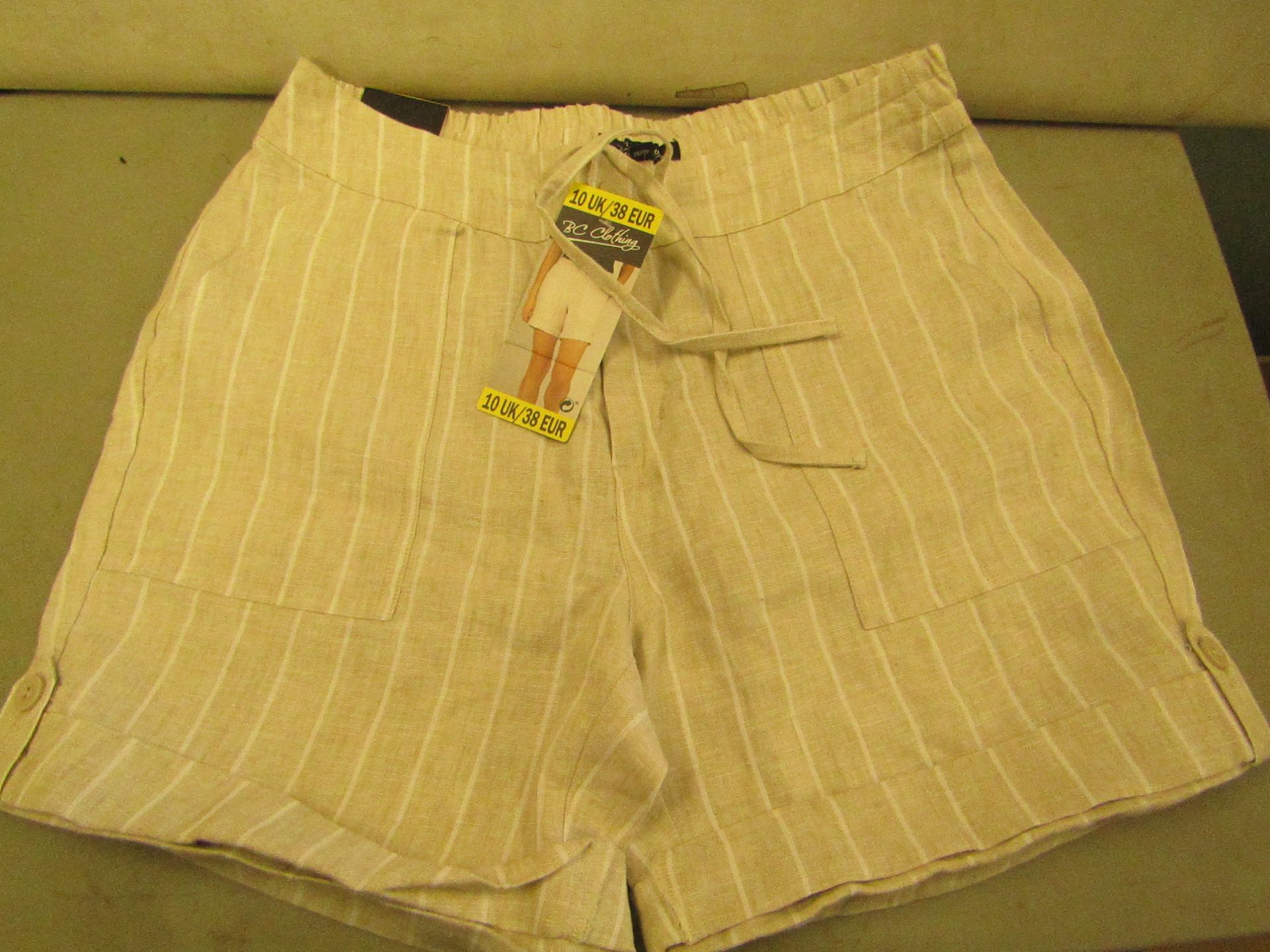 BC Clothing Ladies Shorts Size 10 New With Tags