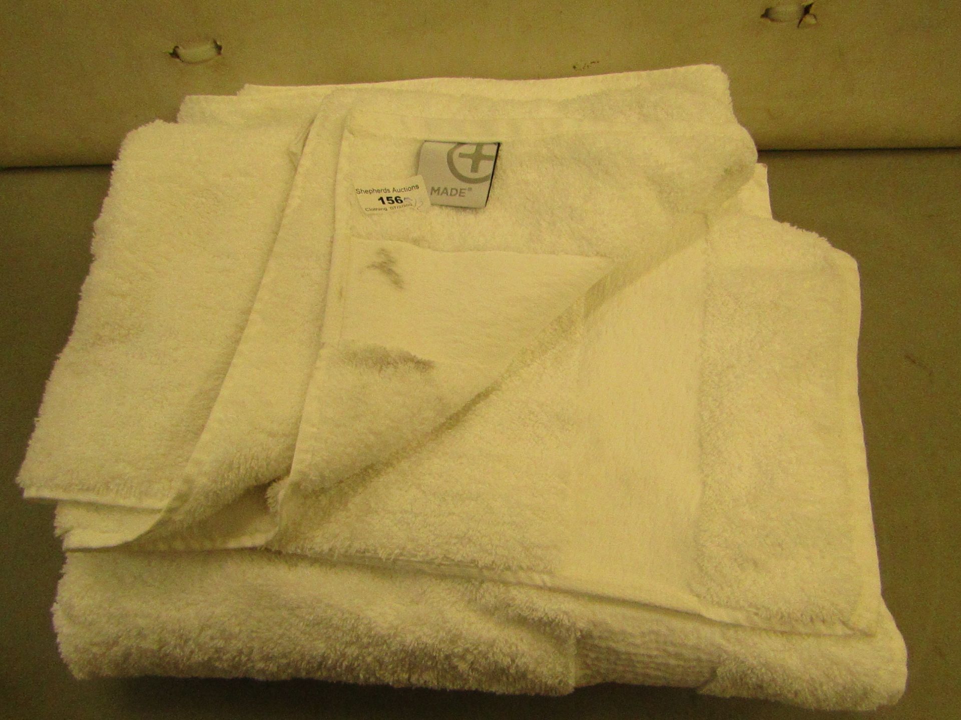 Made White Bath Towel,Needs Washing