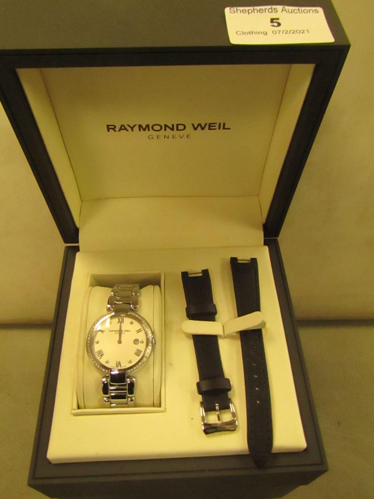 Raymond Weil Ladies Watch 1600 STS 00618 RRP £1,950 @ Alderley Watches This simple and elegant shine