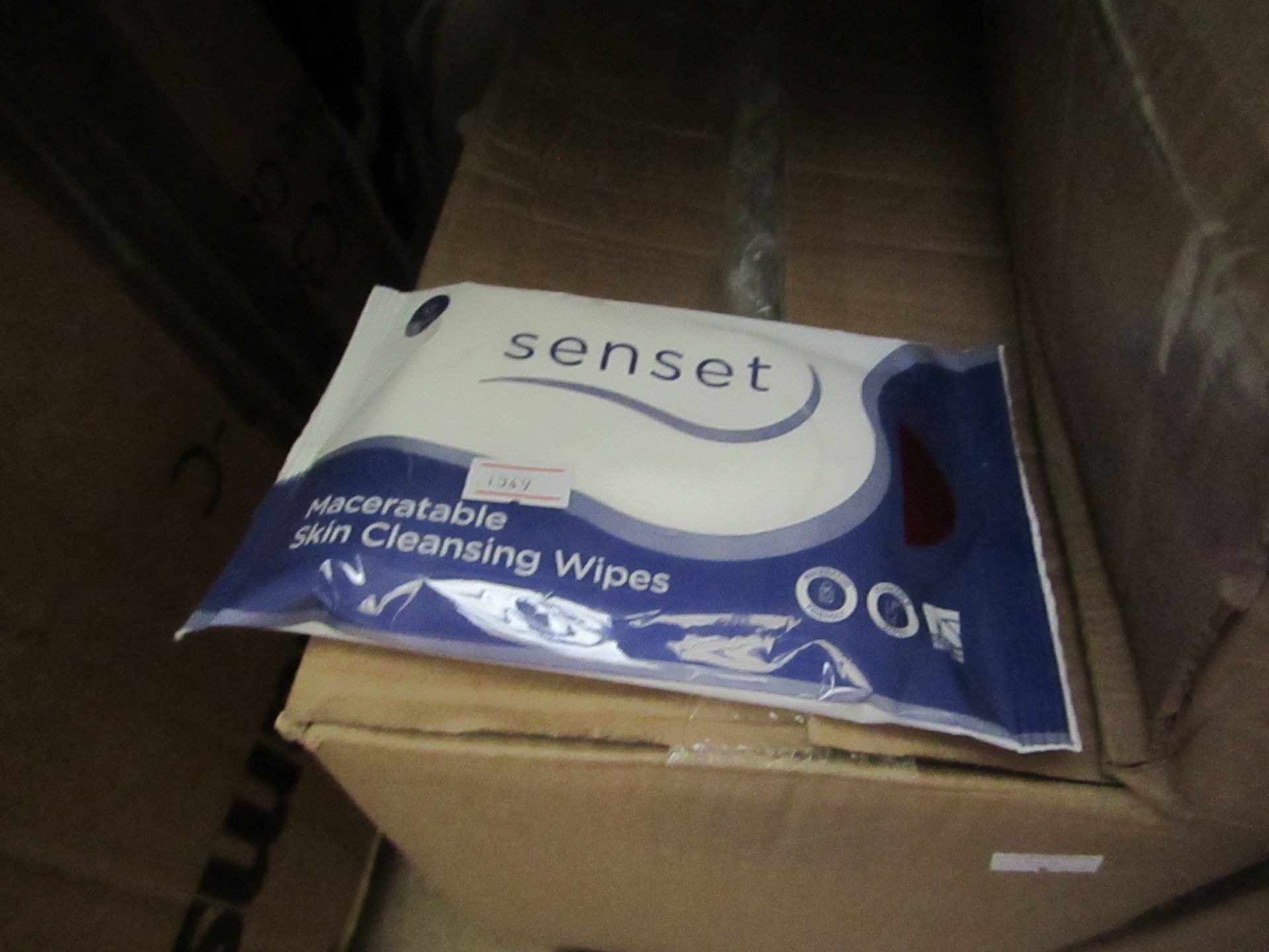 25x 12 Senset Skin cleansing wipes, New & Packaged