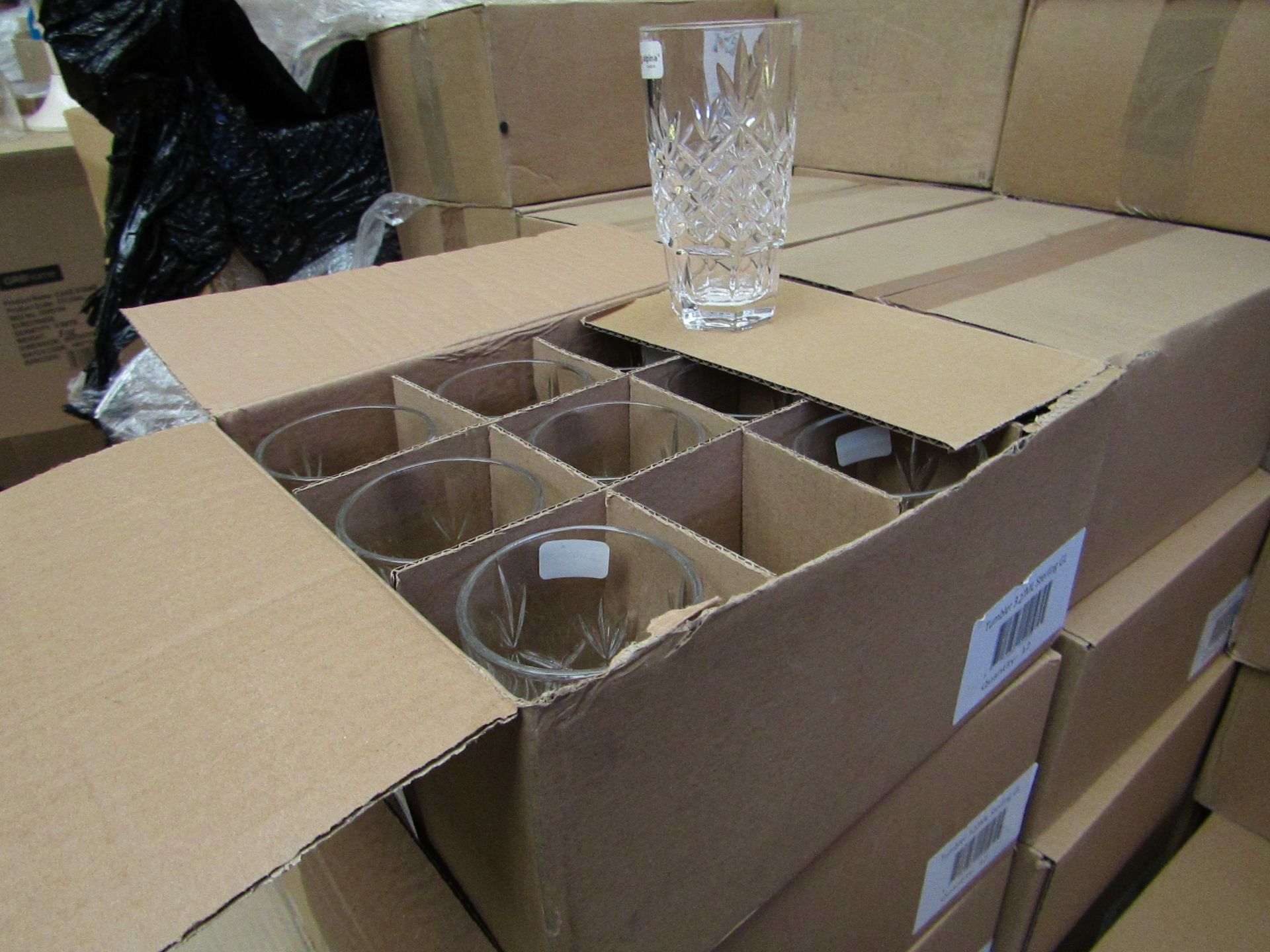 12 x Apina Crystaline 320ML Glass Tumblers, New & Boxed