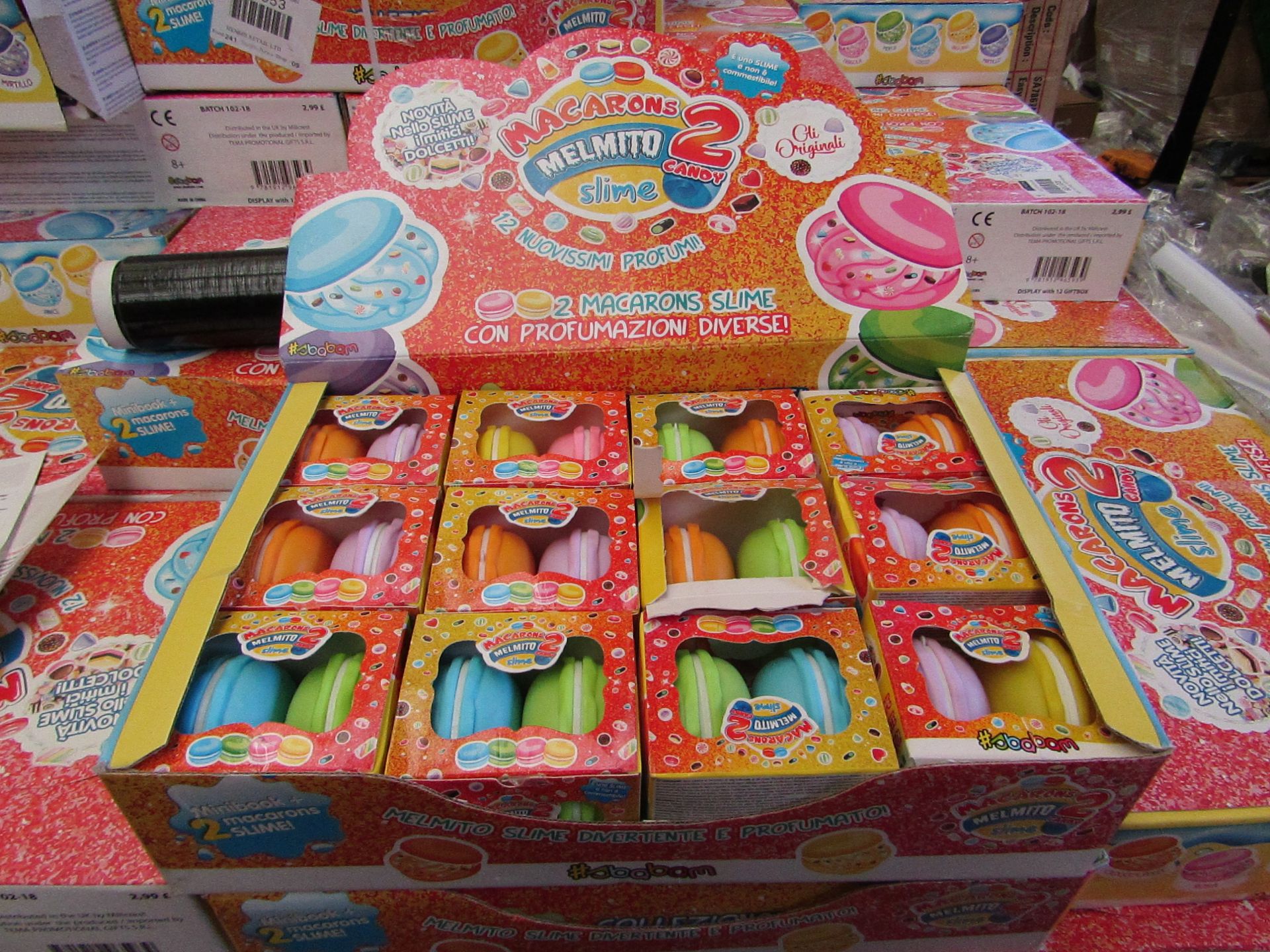 1 x Box of 12 Packs of 2 Macarons Slime - New & Boxed.