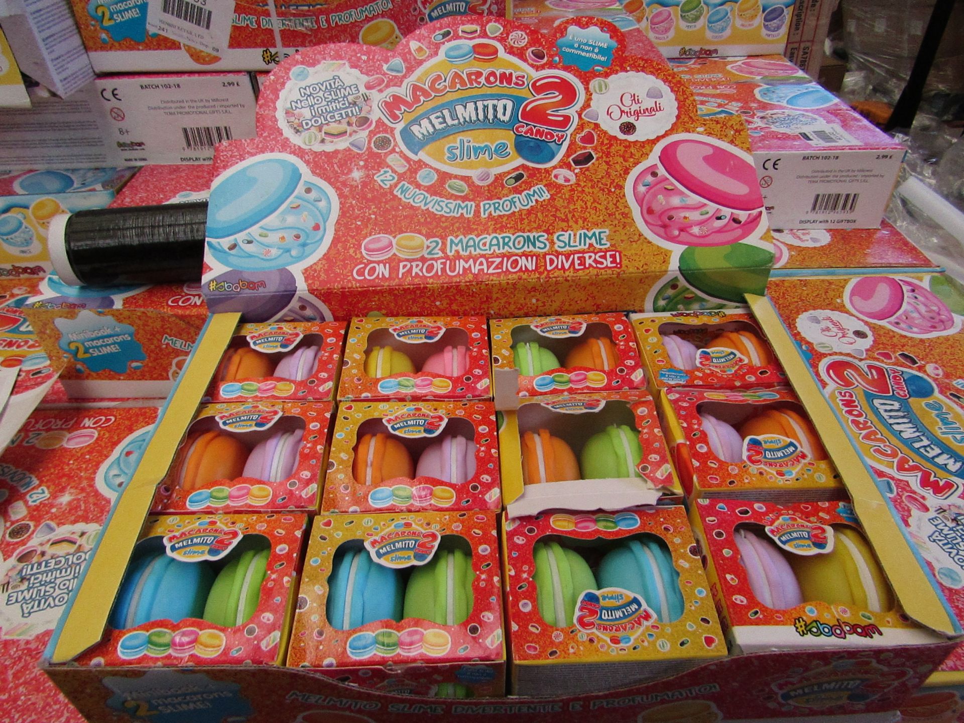 1 x Box of 12 Packs of 2 Macarons Slime - New & Boxed.