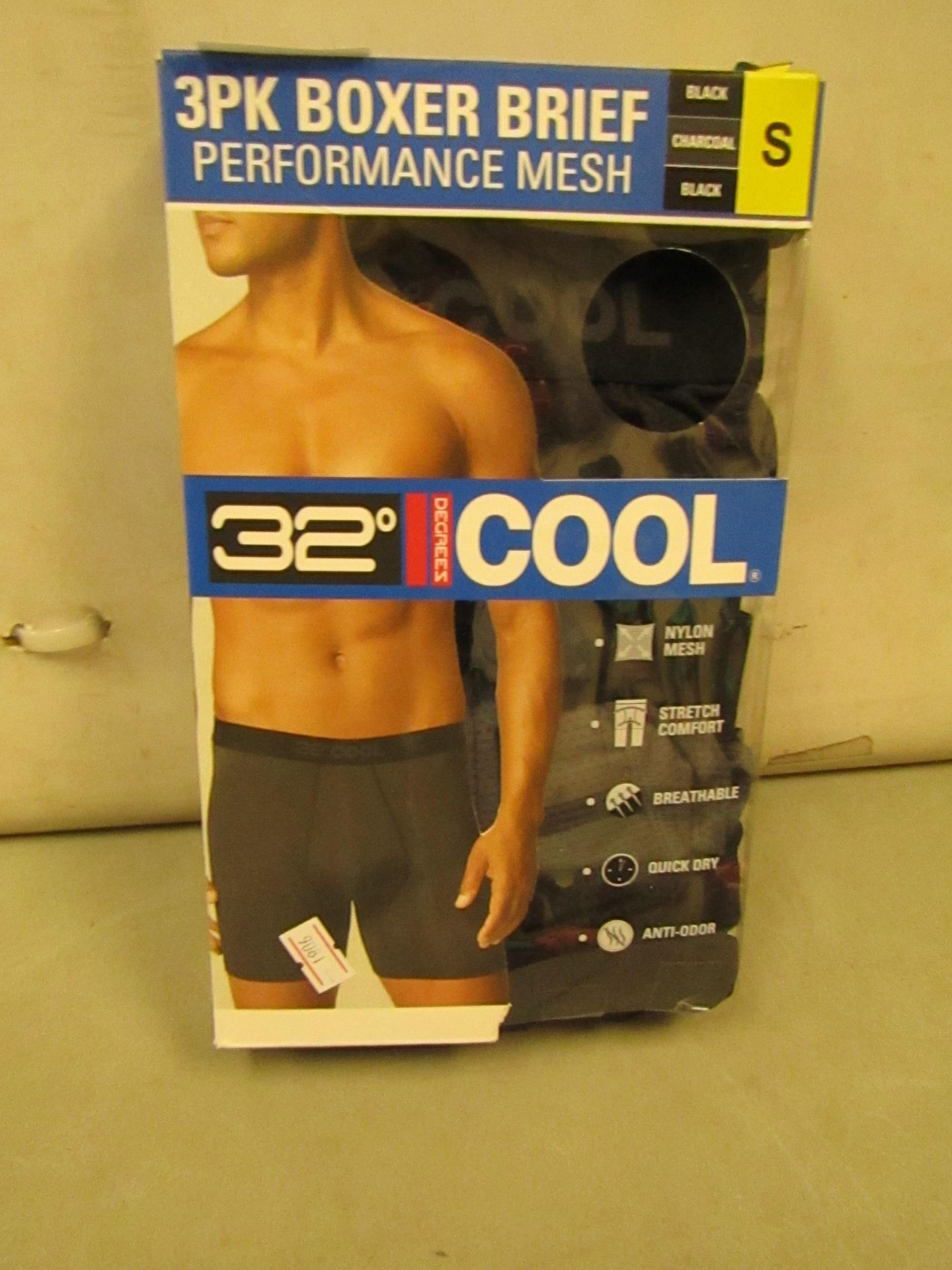 3PK of 32 Degrees Cool Boxer Shorts Size S New & Boxed