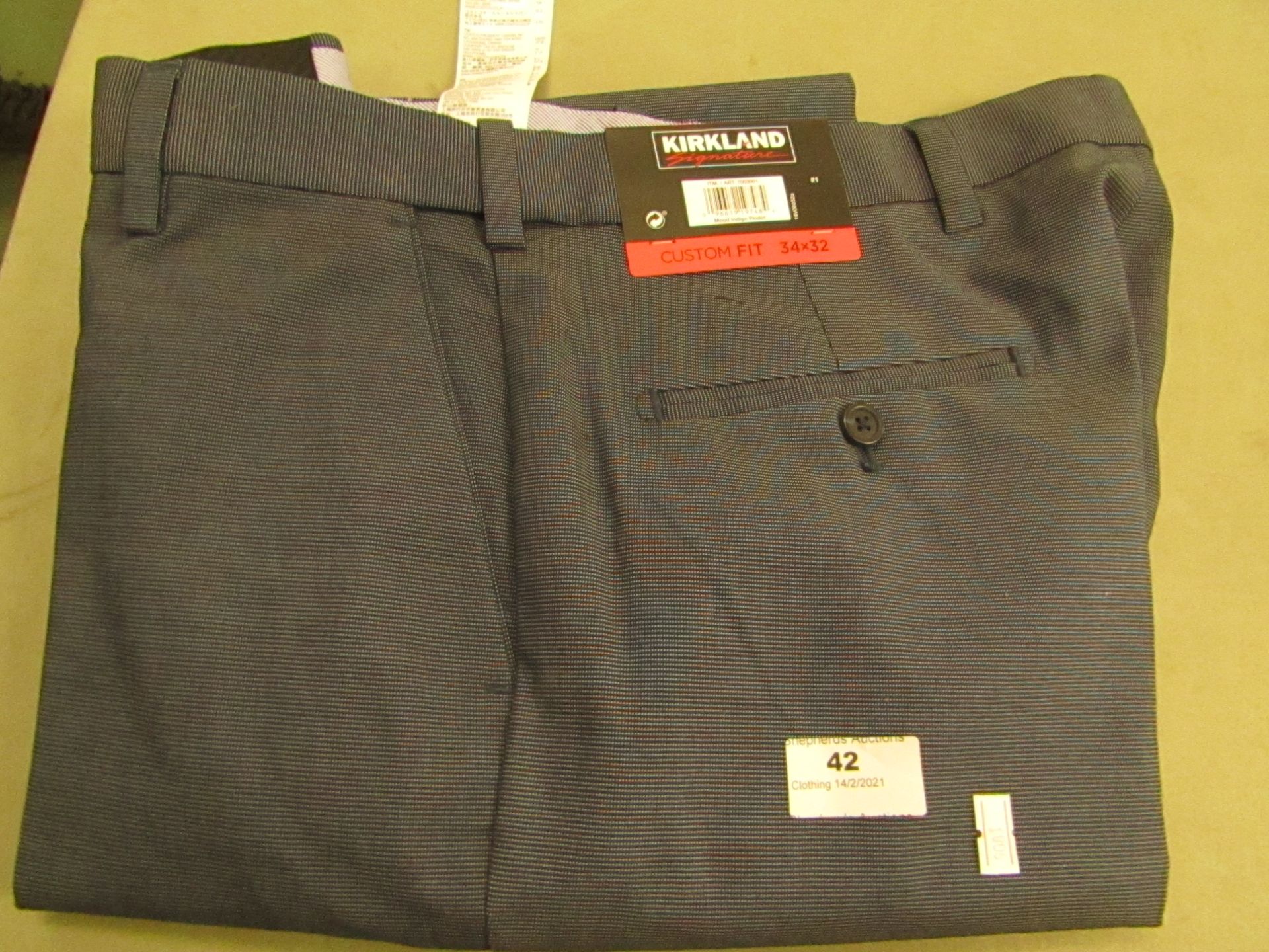 Kirkland Signature Mens Custom Fit Trouser 43 X 32 New With Tags