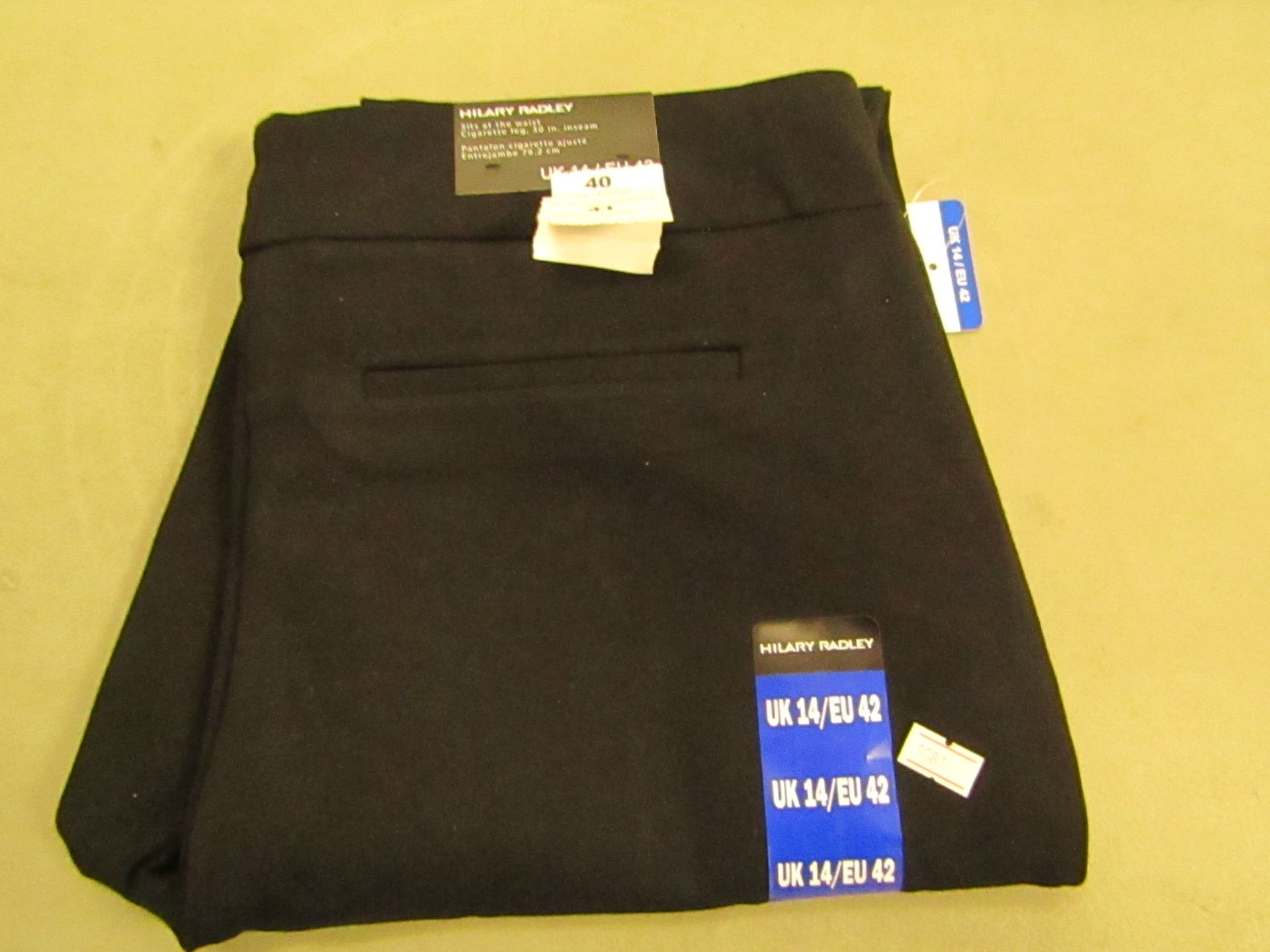 Hilary Radley Ladies Pants ( Sits on The Hips Cigarette Leg ) Black Size 14 New With Tags