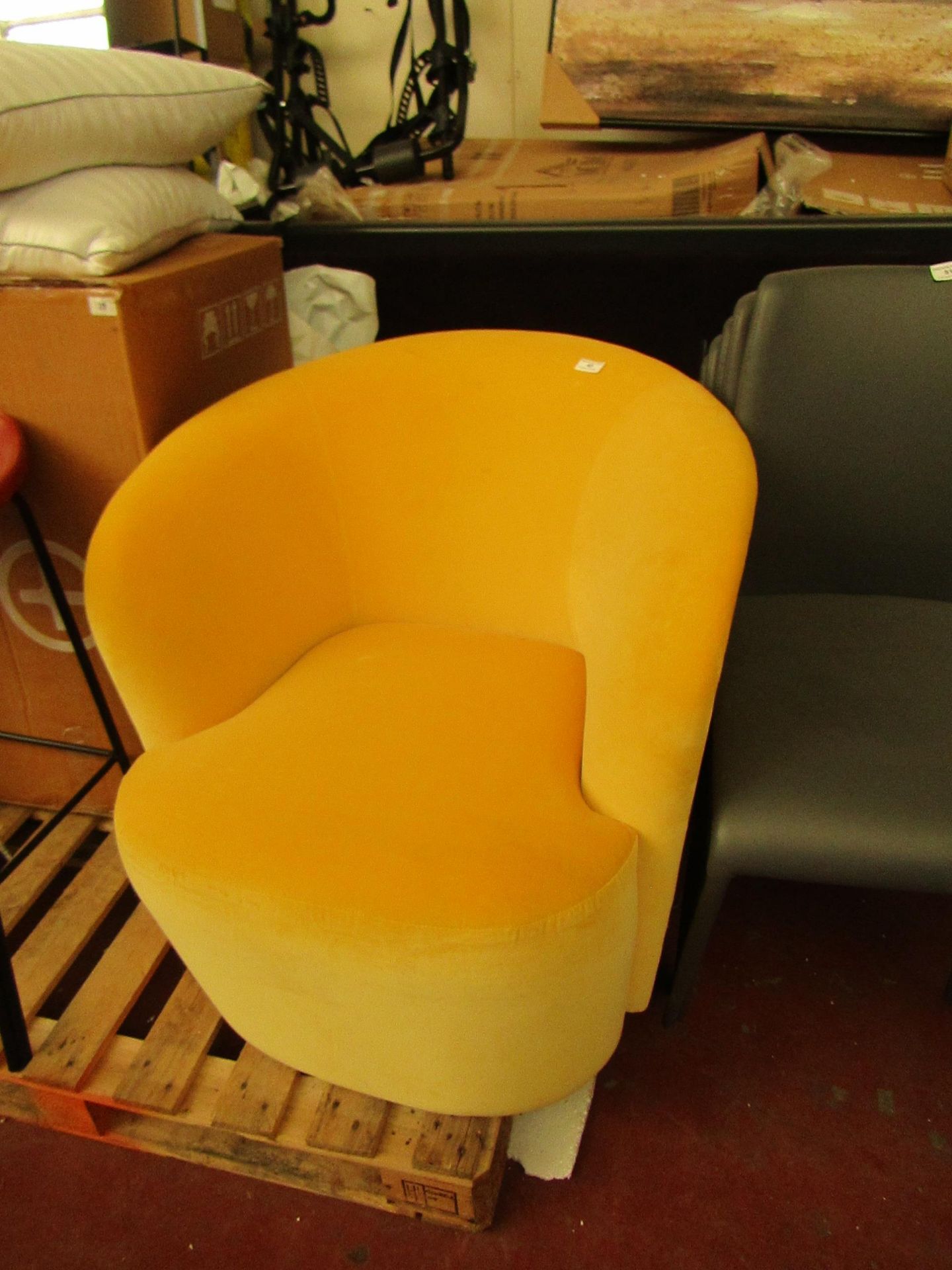 | 1X | SWOON RITZ PRIMROSE VELVET TUB CHAIR | IN GOOD CONDITION BUT APPEARS A BUT FADED ON THE