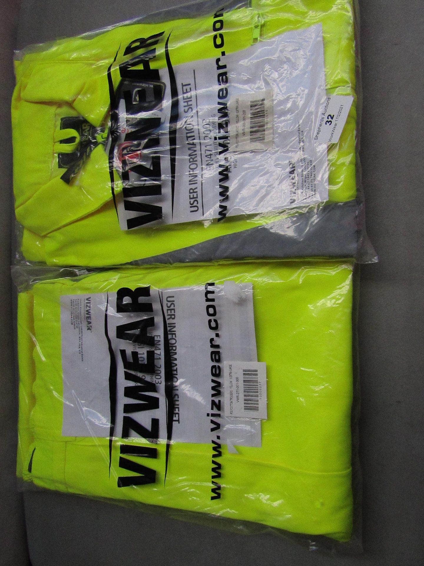 VIZWEAR SET - 1x Vizwear - Polycotton Jacket Hi-Vis Yellow - Size XL - Unused & Packaged. 1x Vizwear