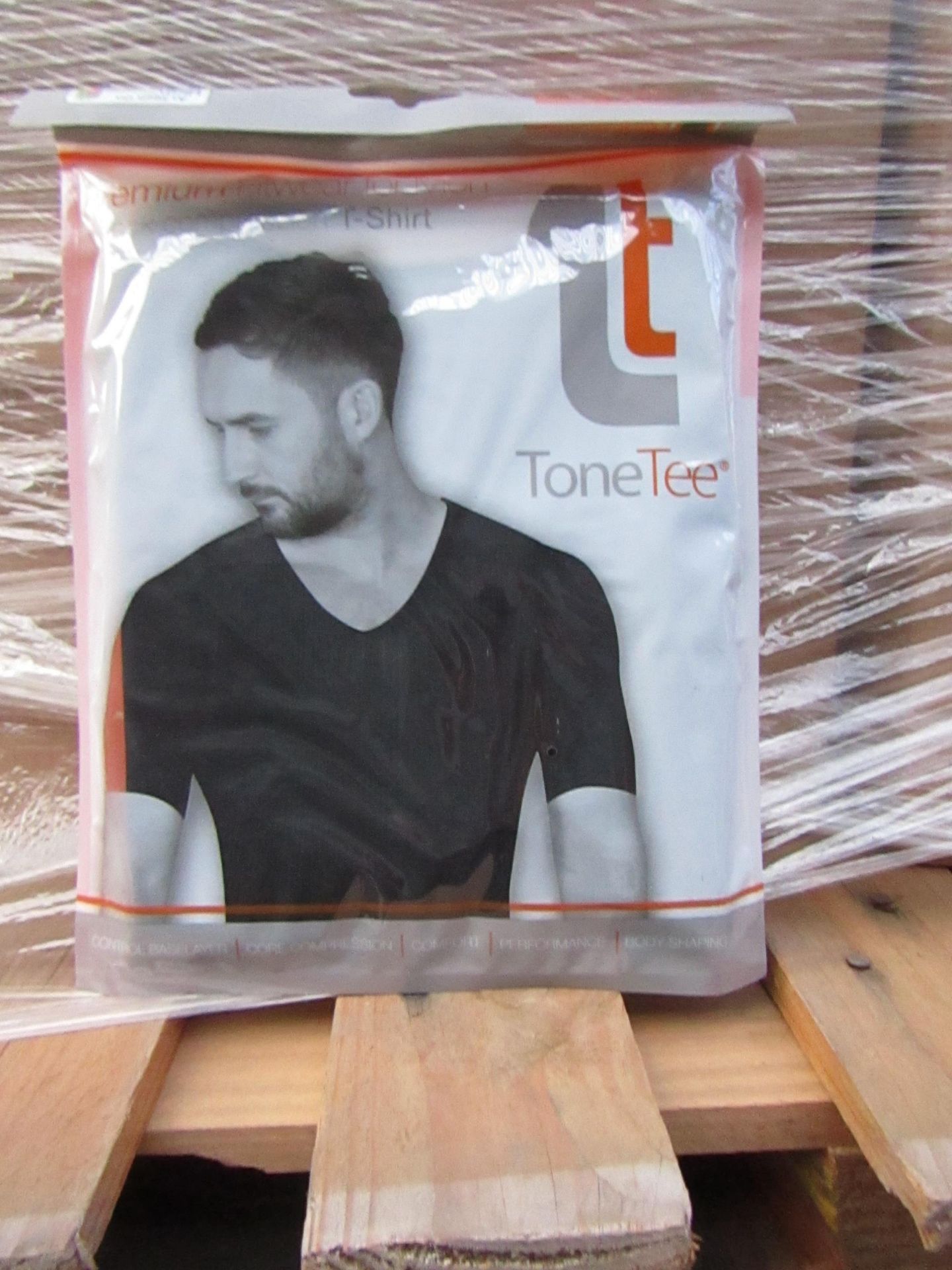 | 12x | BOXES EACH CONTAINING APPROX 48 TONE TEES T SHIRTS/ VESTS (APPROX 576 IN TOTAL), ALL NEW,