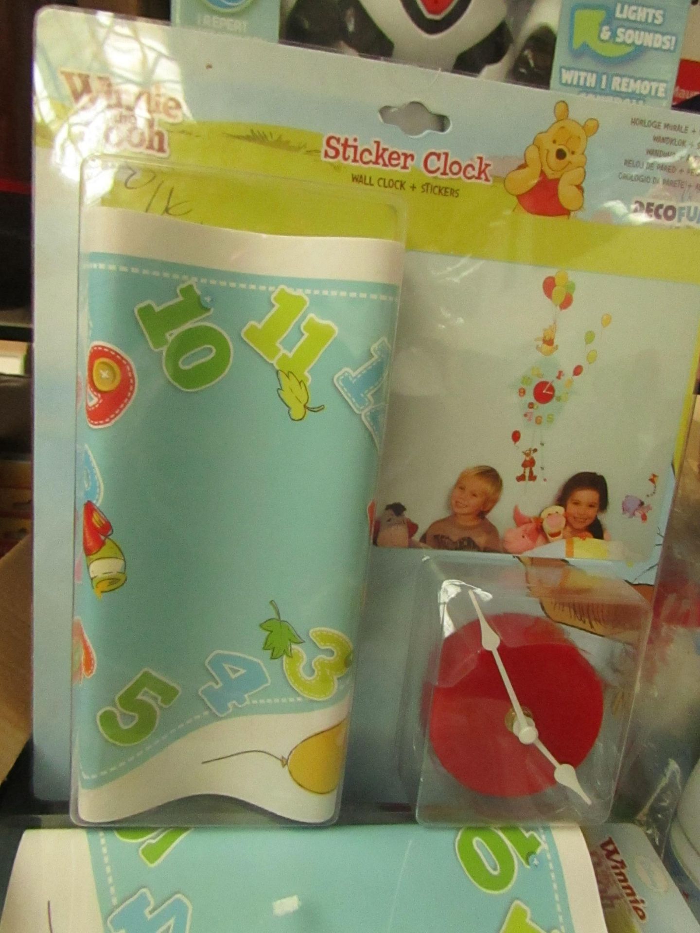 2x Disney Winnie the pooh sticker clock + Stickers, New & Boxed