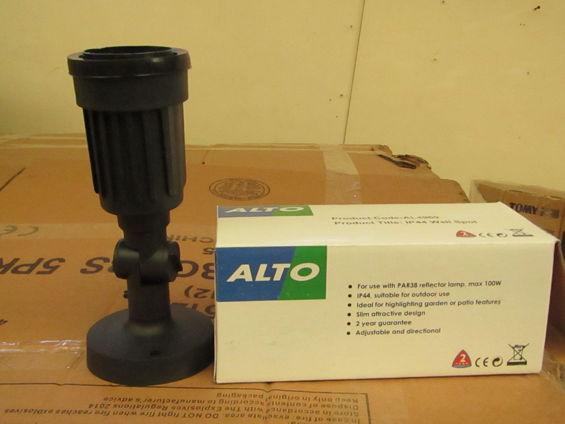 4x Alto - IP44 wall port - Unchecked & Boxed