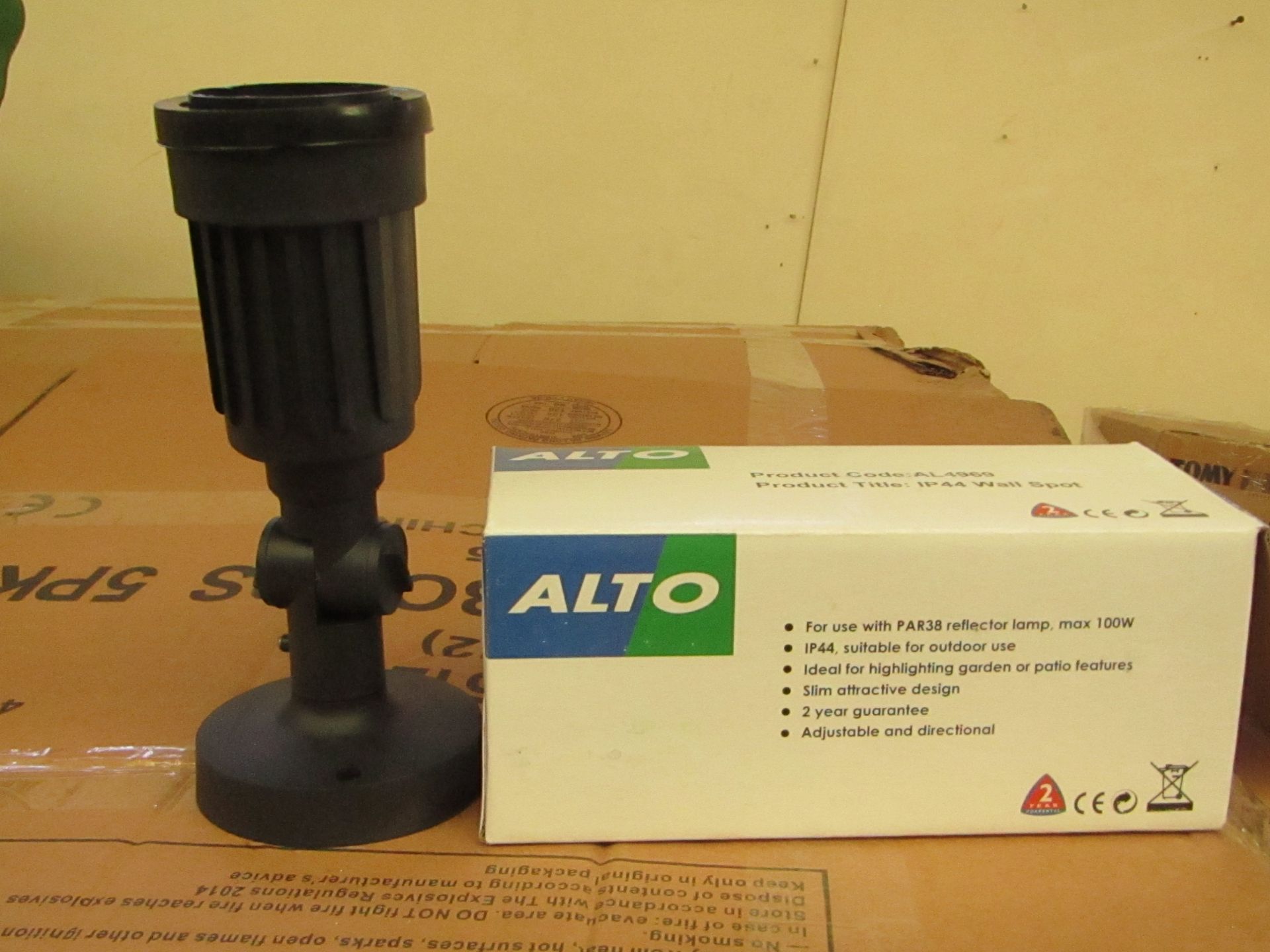 4x Alto - IP44 wall port - Unchecked & Boxed