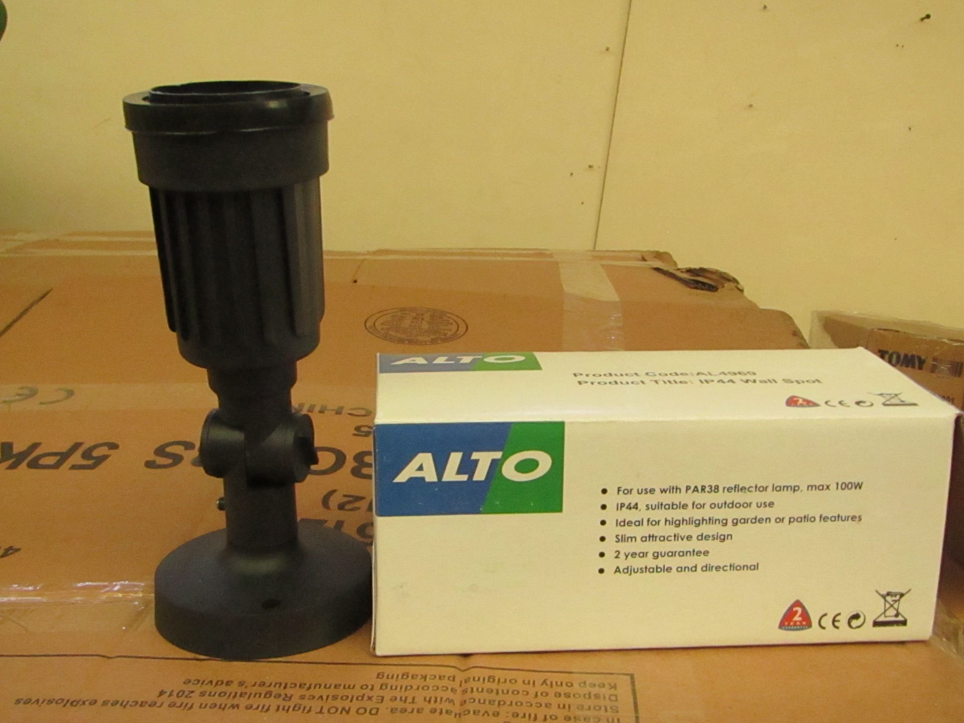 4x Alto - IP44 wall port - Unchecked & Boxed