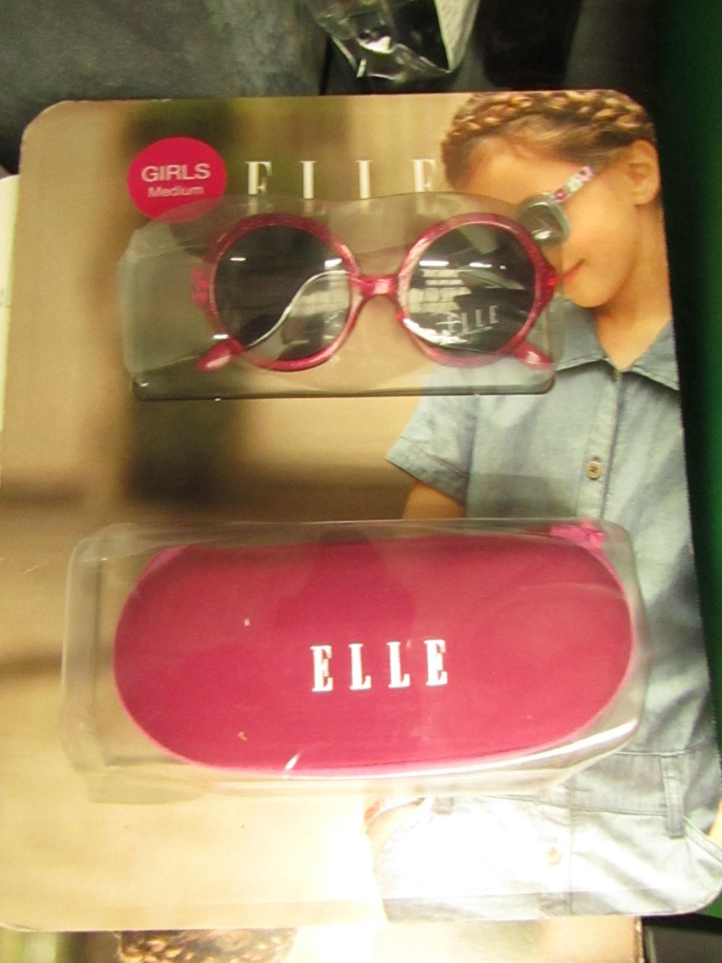Elle - Sunglasses (Girls) Pink - Size Medium - Unused & Packaged.