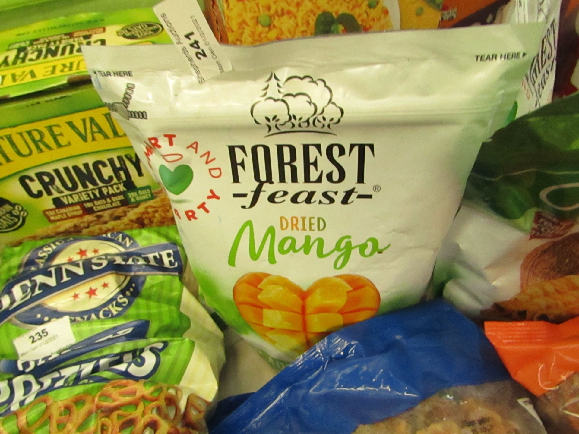 Forest Feast - Dried Mango, No Added Sugar - 650g - Best before 31/01/2022 - Unchecked & Packaged