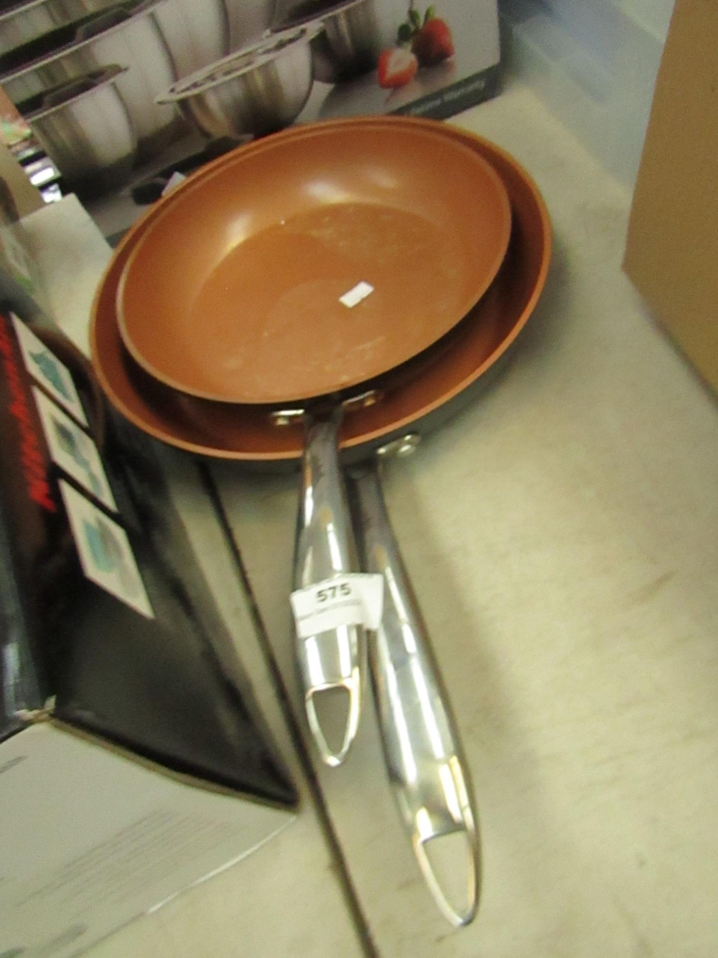 2x Frying pans - Look well Used with a Few Marks - Unboxed