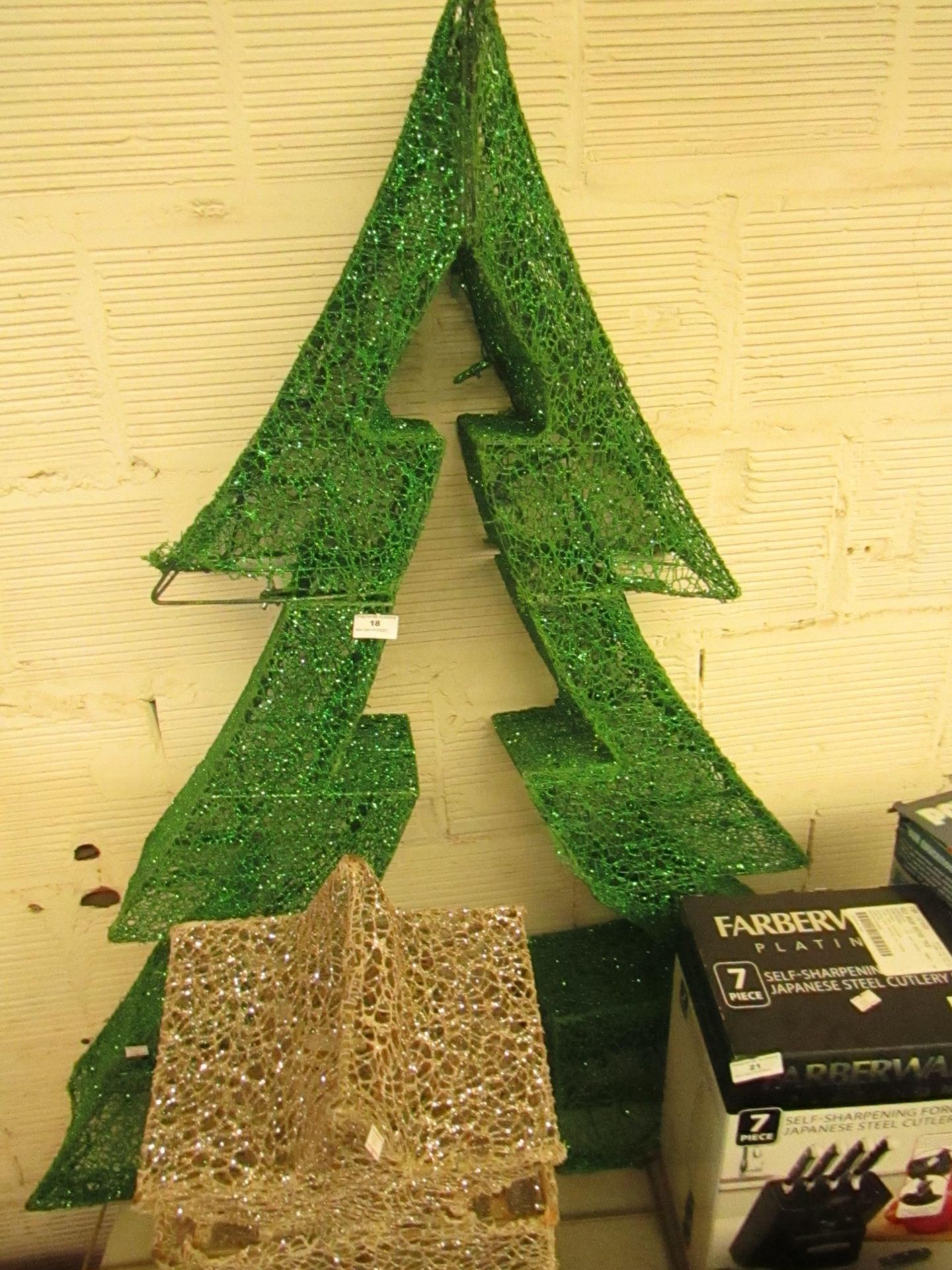 1x Christmas Tree LED Decoration (Approx 110cm Tall x 110cm Wide) - Untested, Item In Used