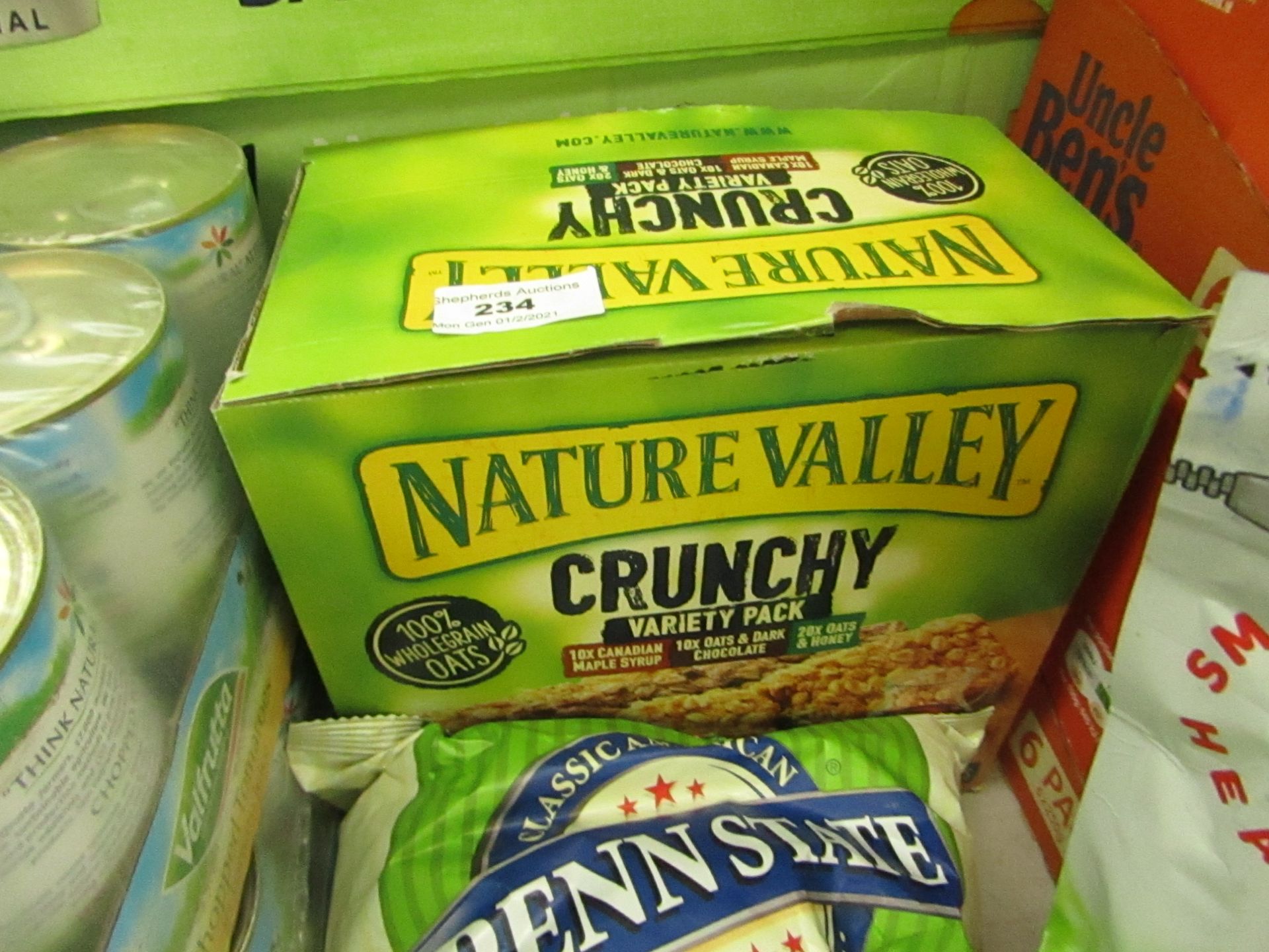 40x 2-Bar Packs of Nature Valley - Crunchy Variety Pack - 10x Canadian Maple Syrup, 10x Oats &