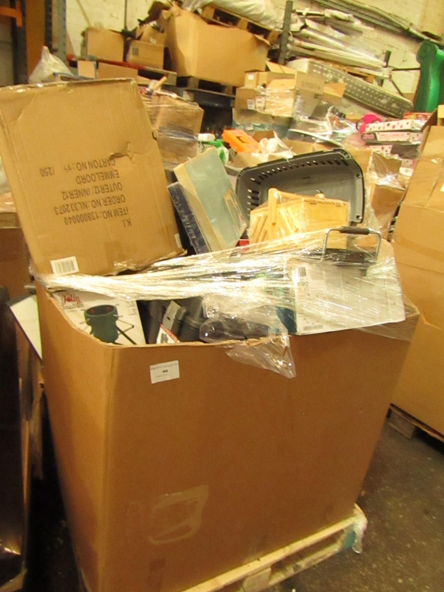 A pallet of Mixed raw customer returns and sample stock, the pallet is unmanifested and typically