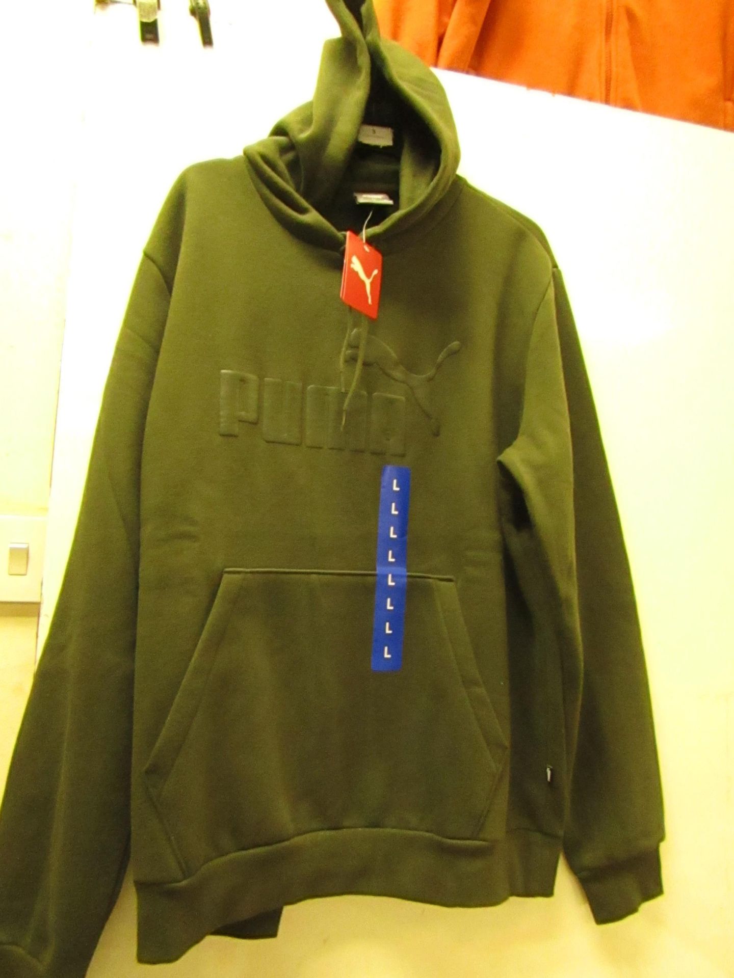 1 x Puma Mens Paragon Hoodie Forest Green size L new with tag