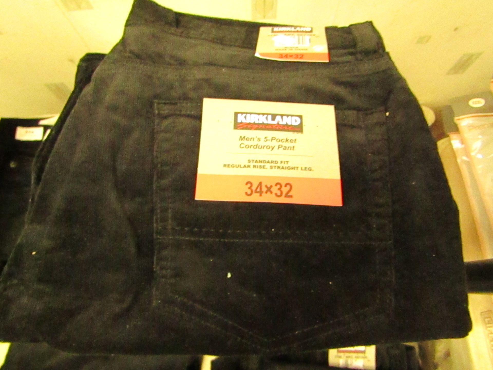 1 x Kirkland Signature Men's  Black 5-pocket Corduroy Pant size 34x32 new with tag