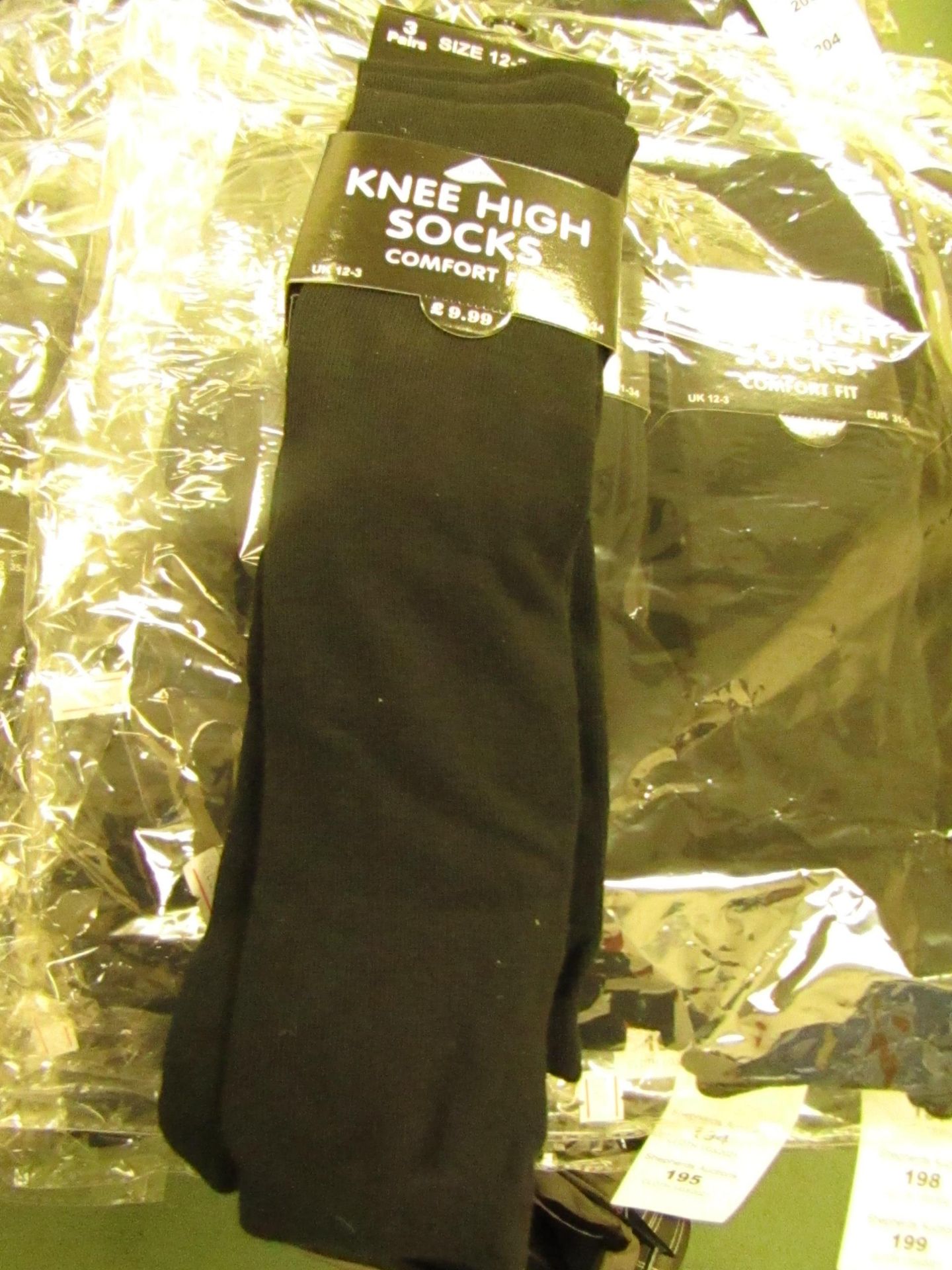 12 X Pairs of Girls Black Knee High Socks with Lycra Size 12-3 New & Packaged