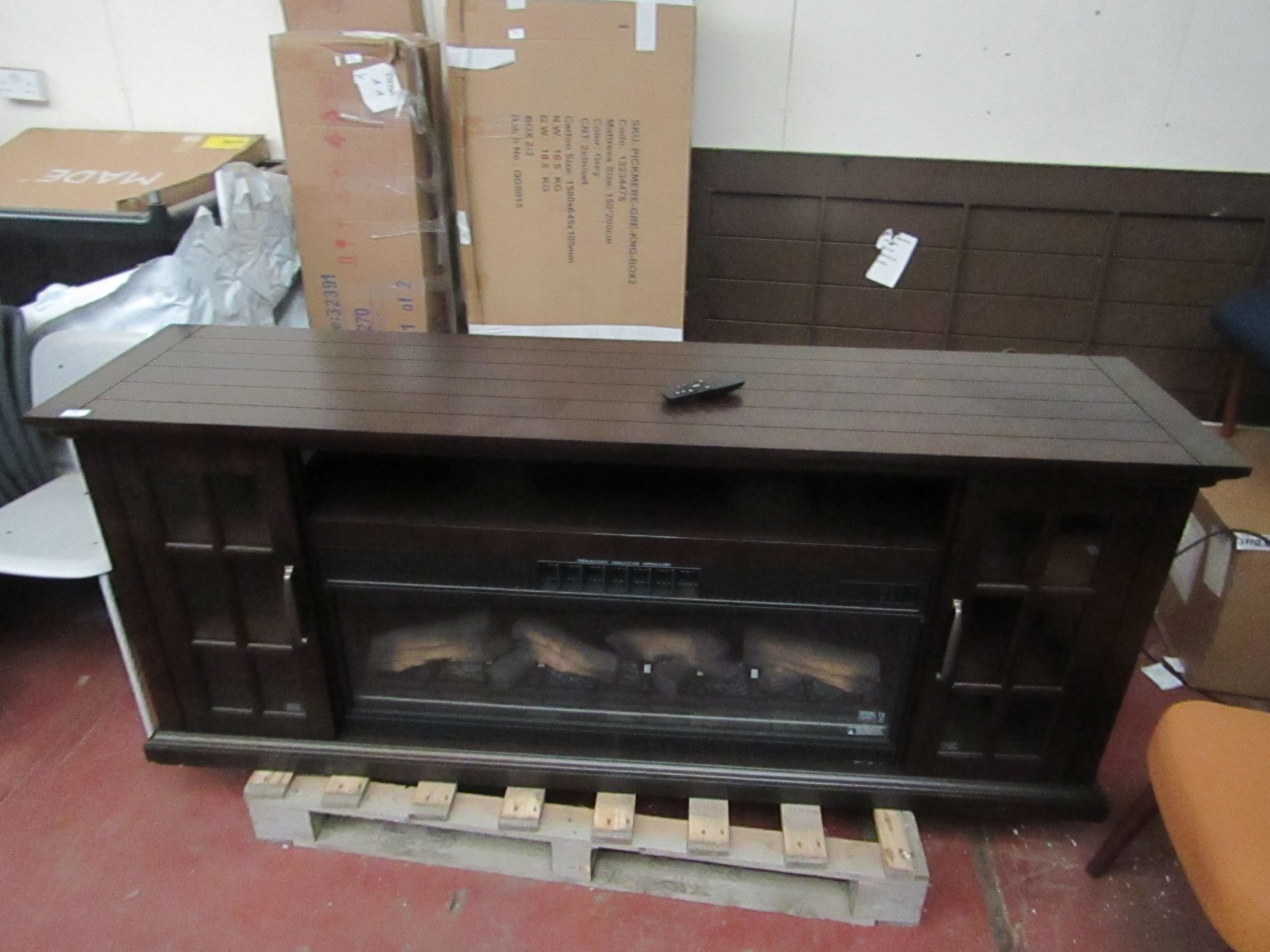 Costco Large electric fireplace unit with remote control, the fire effect, fan colour change nad