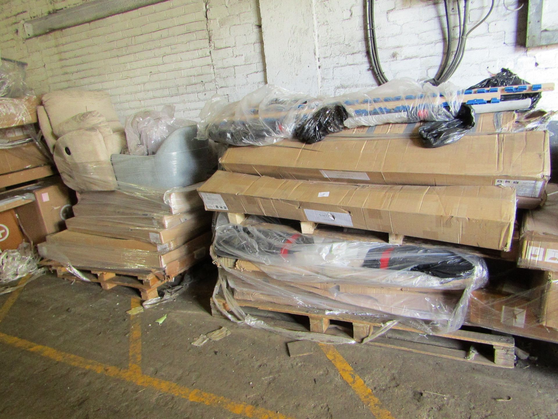 | 2x | PALLETS OF SWOON BED FRAME PARTS, ALL RAW CUSTOMER RETURNS | UNCHECKED RETURNS |