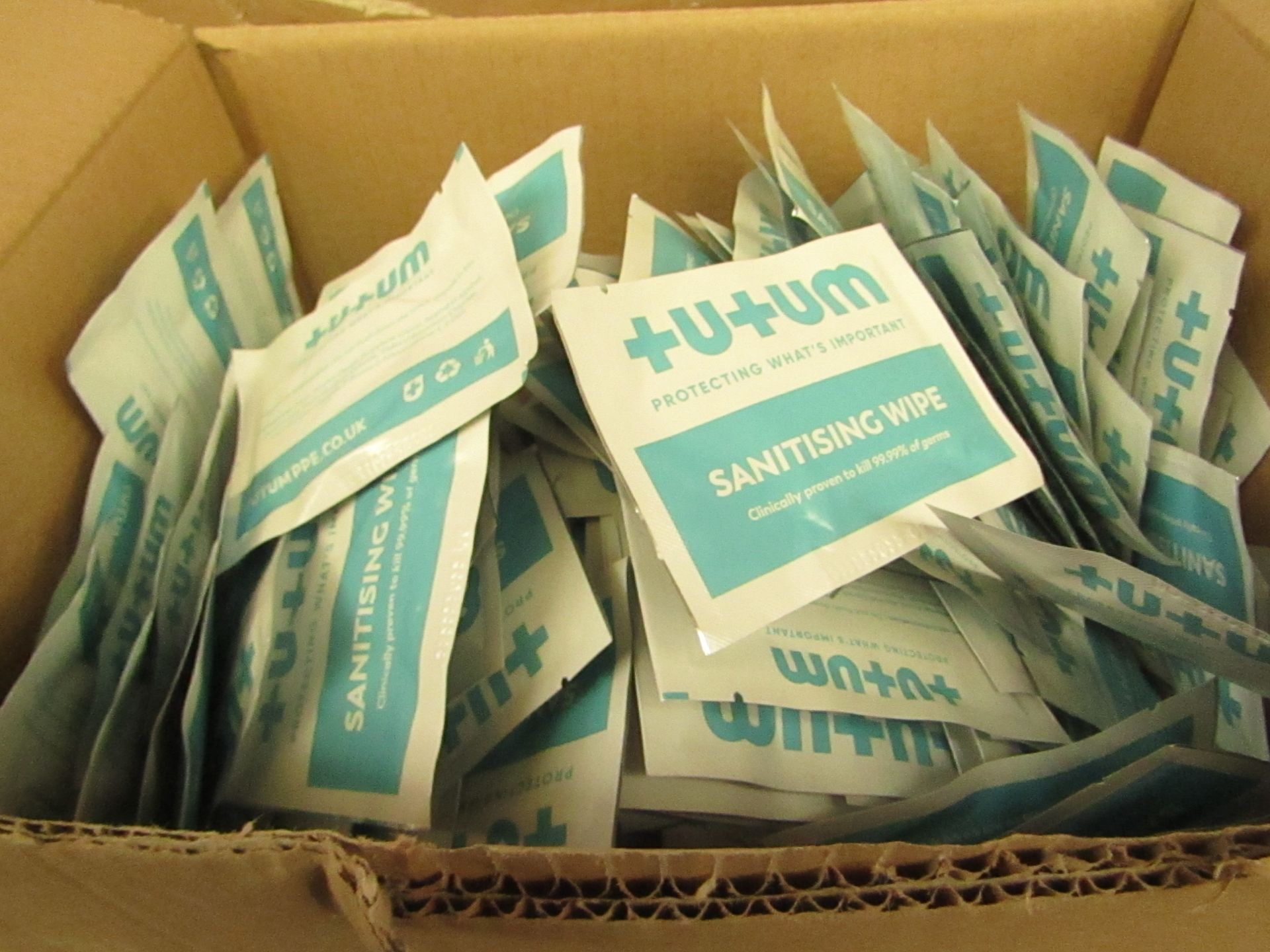 500 x Sachets Tutumpee +U+UM Single Use - Sanitising Wipes - New & Boxed.