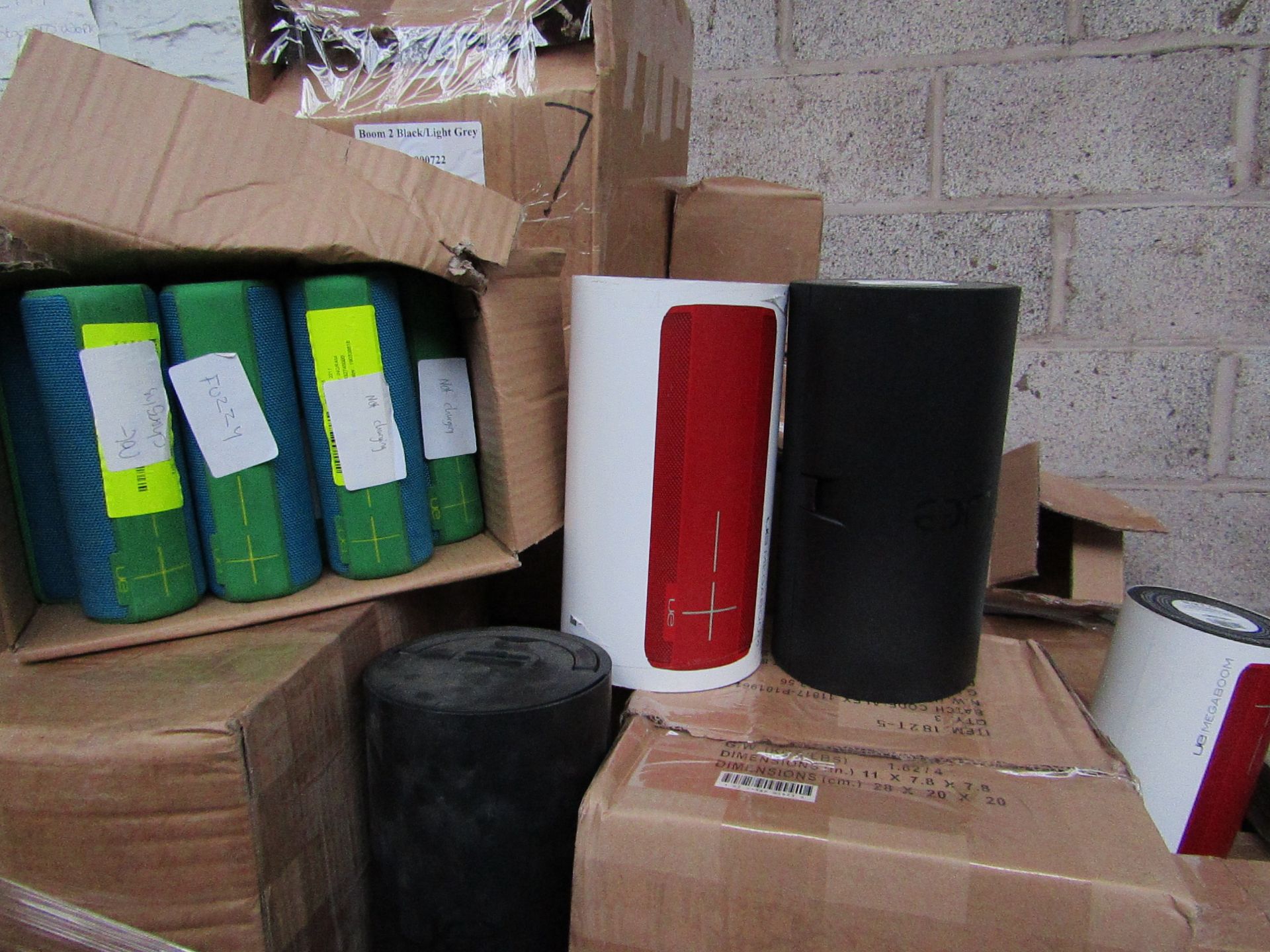 6X UE Megaboom speaker, unchecked. PLEASE NOTE, this lot is picked at random and you may receive a