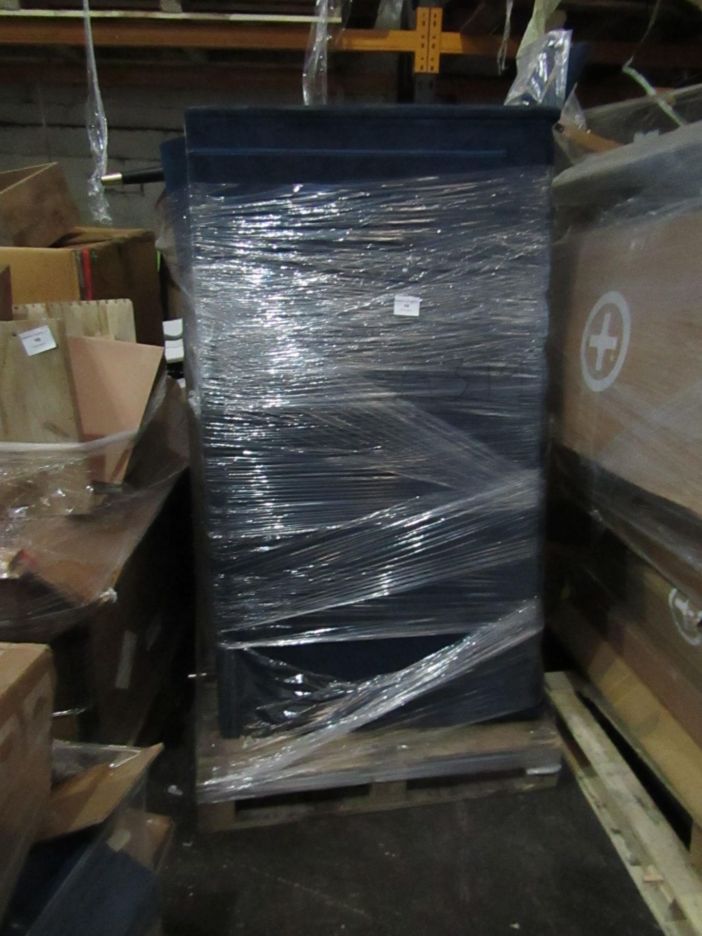 | 1X | PALLET OF SWOON B.E.R FURNITURE, UNMANIFESTED, WE HAVE NO IDEA WHAT IS ON THIS PALLET OR