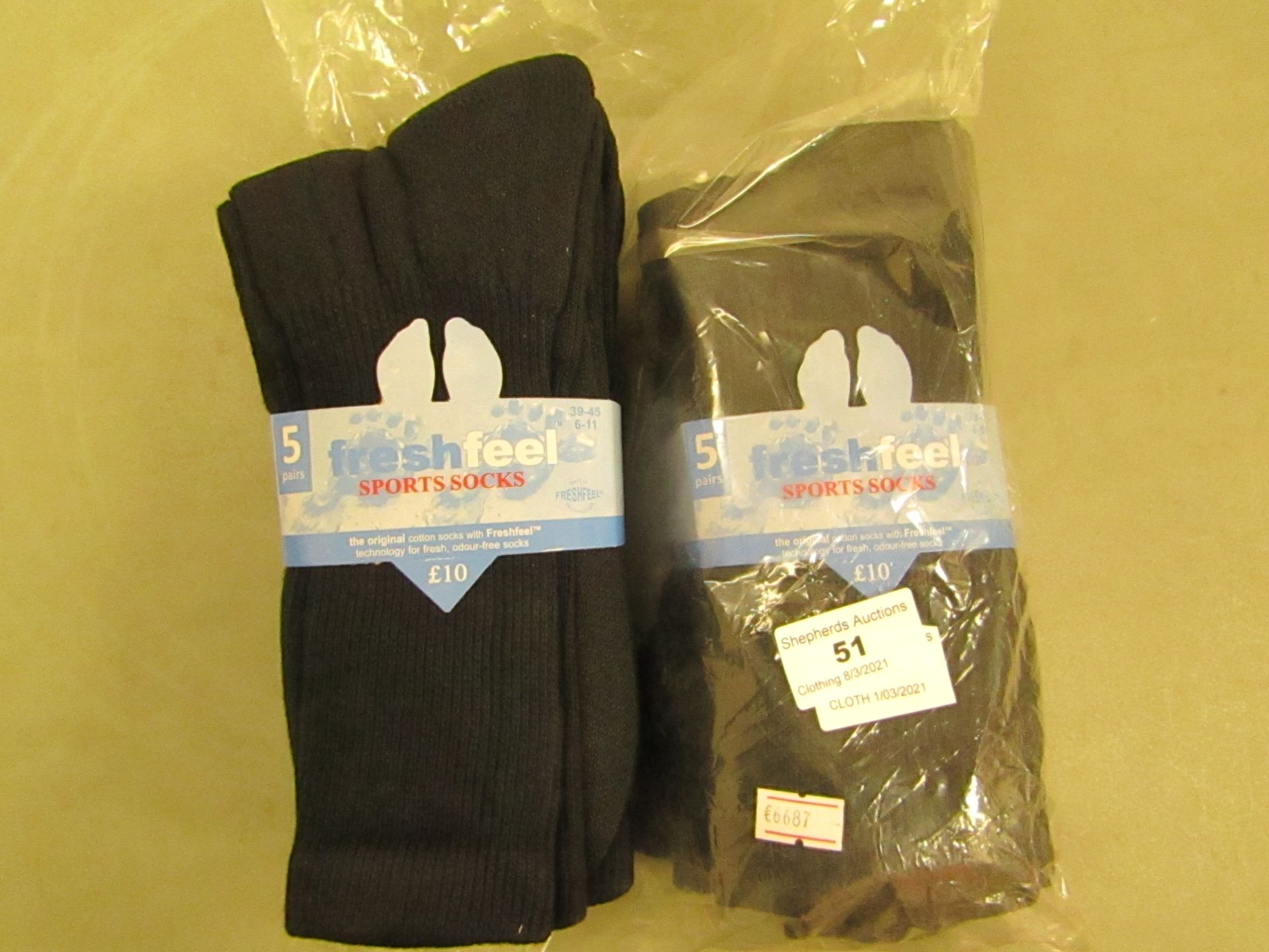 10 X Pairs of Mens Sport Socks Black Size 6 to 11 New & Packaged