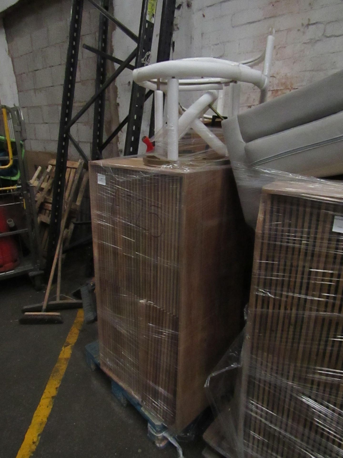 | 1X | PALLET OF SWOON B.E.R FURNITURE, UNMANIFESTED, WE HAVE NO IDEA WHAT IS ON THIS PALLET OR