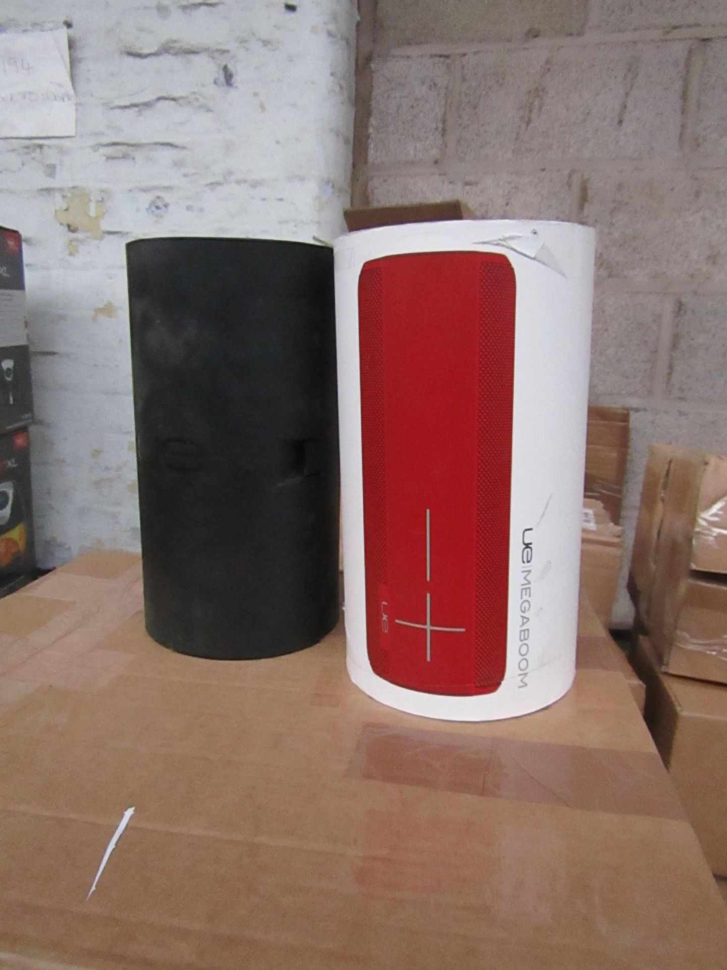 6X UE Megaboom speaker, unchecked. PLEASE NOTE, this lot is picked at random and you may receive a