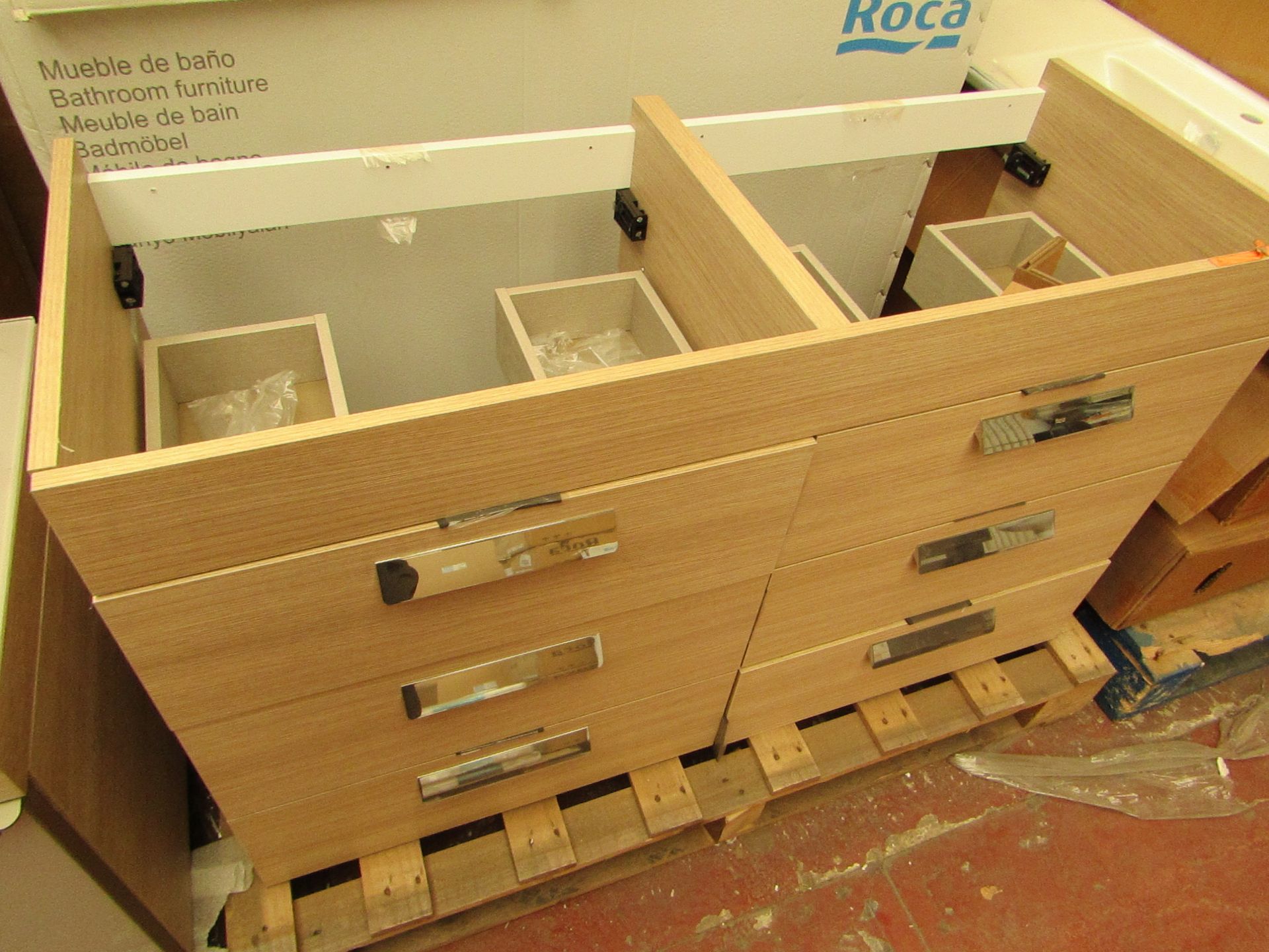 Roca base furniture 3 drawers Debba 120cm, new and boxed. RRP £800.00 | Picture is for display