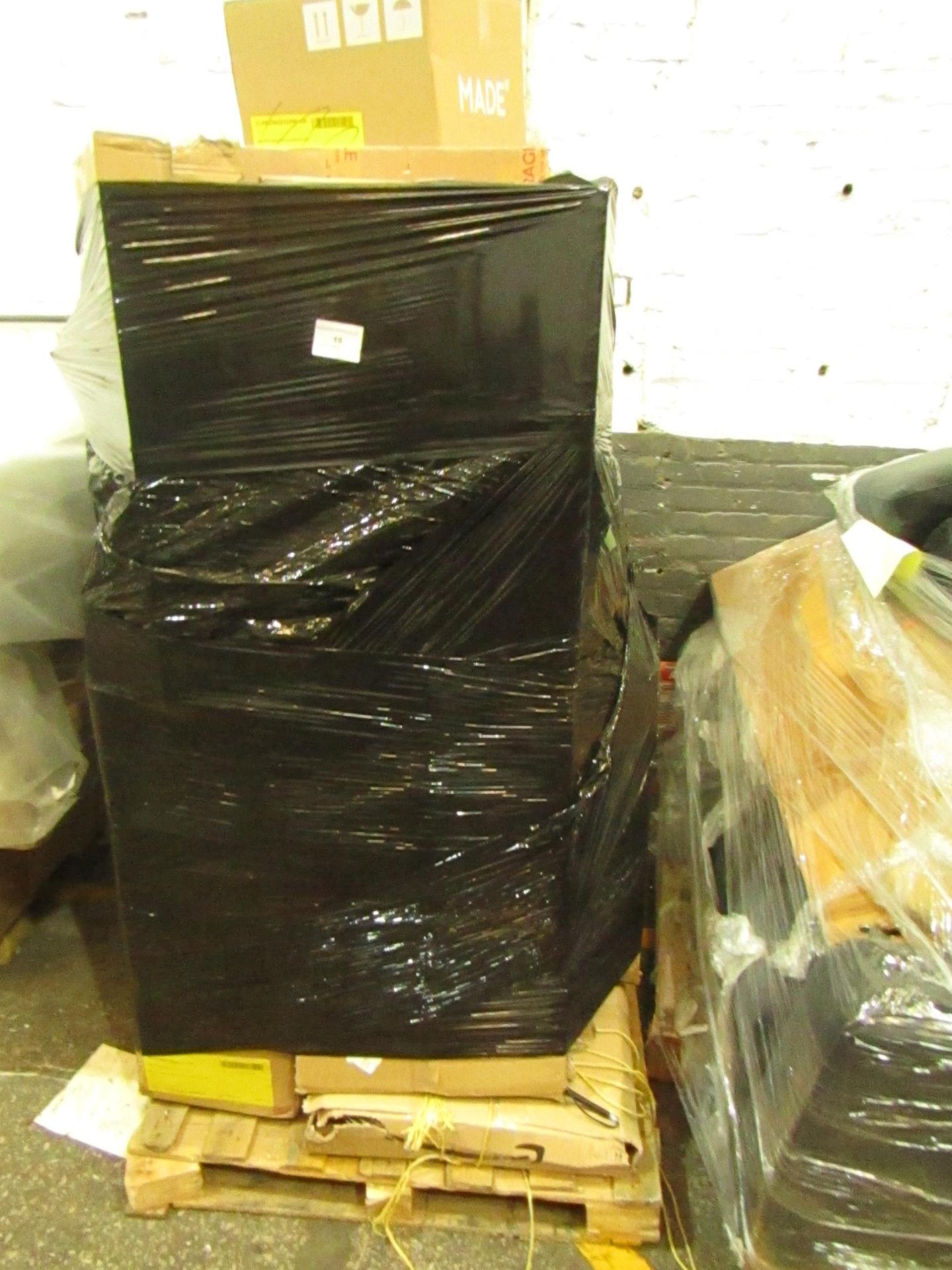 | 1X | PALLET OF FAULTY / MISSING PARTS / DAMAGED CUSTOMER RETURNS MADE.COM STOCK UNMANIFESTED |