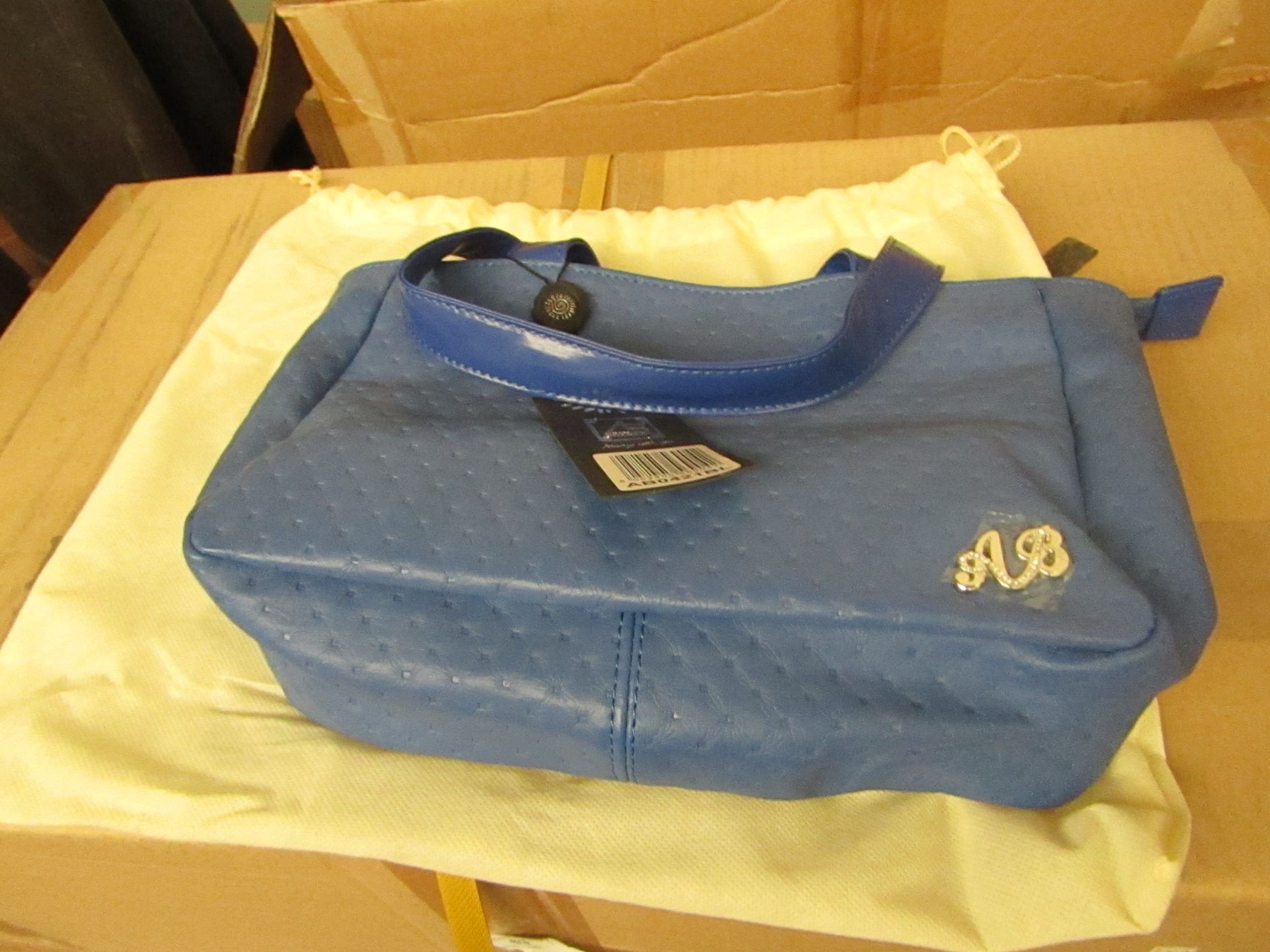 6 x AB Collizioni - Ladies Blue Handbags with Dustbags RRP £9.99 on ebay - New with tags