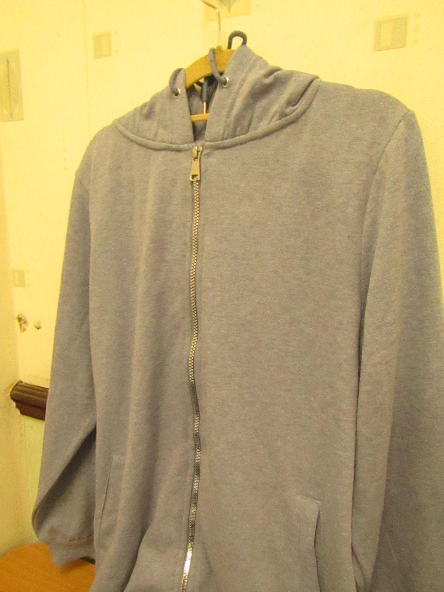 Basic Long Zip Hoody Ladies Size 20 to 22 Blue New Packaged
